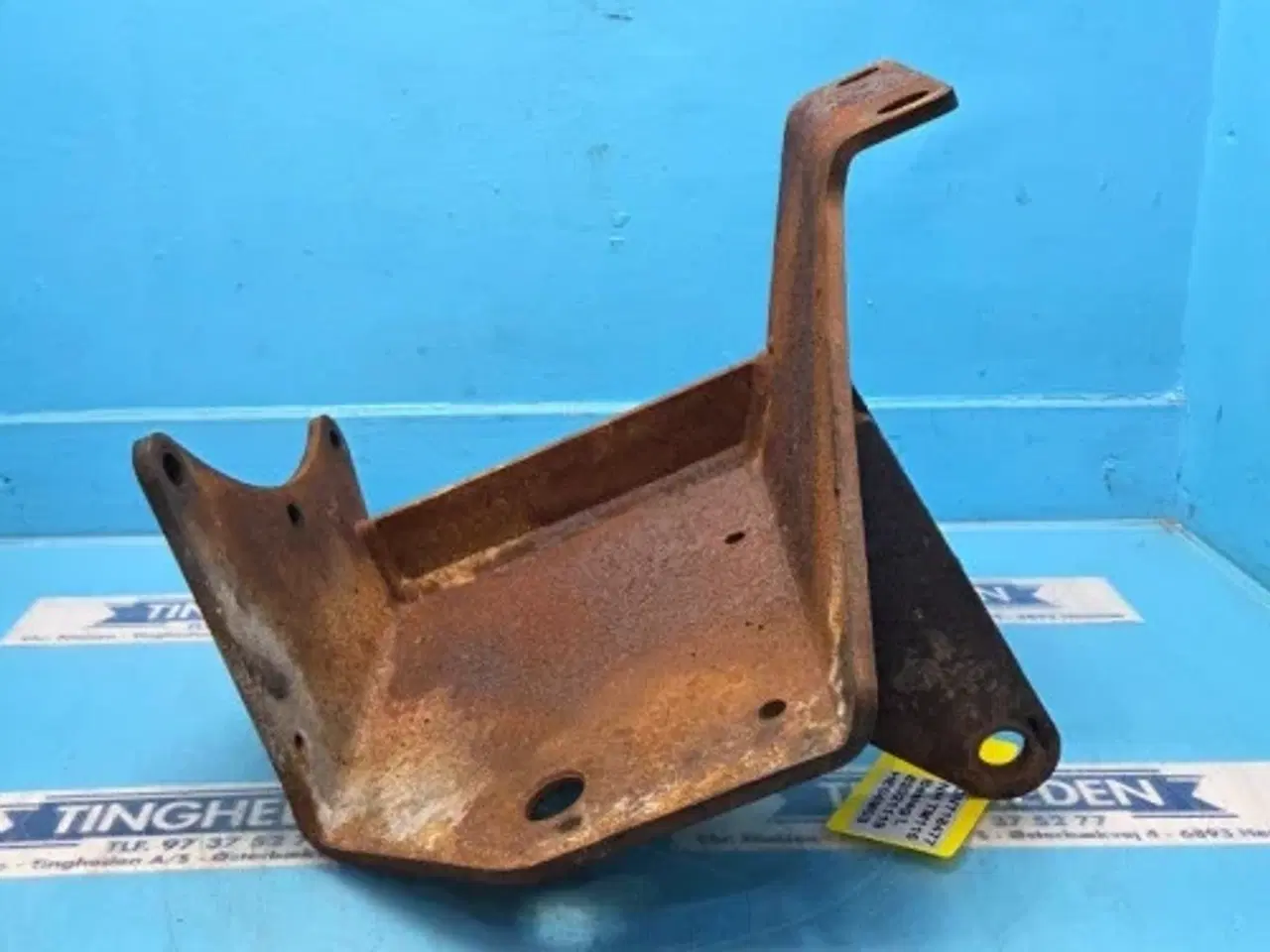 Billede 6 - New Holland TM115 Beslag L. 82021119