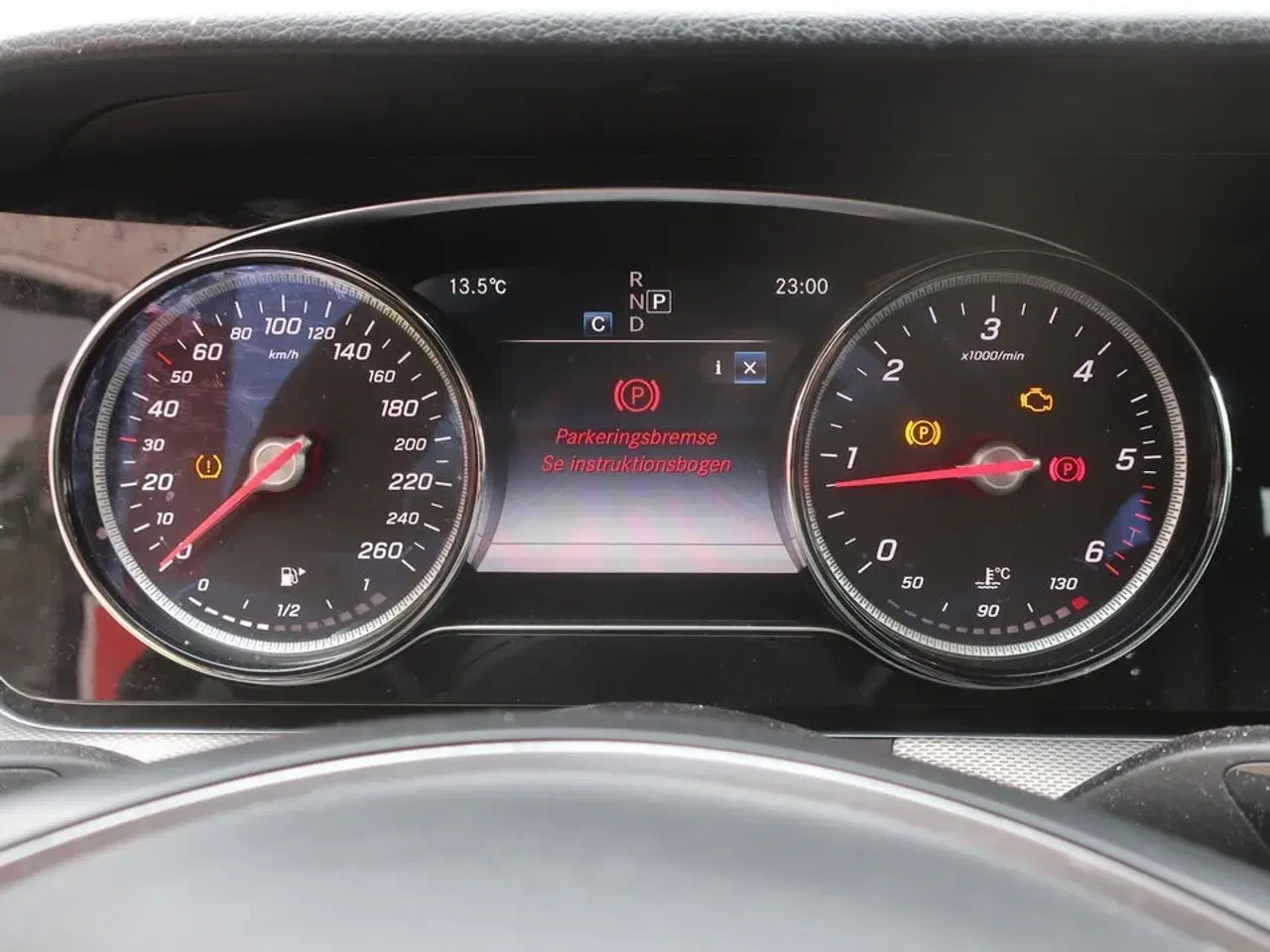 Billede 36 - Personbil MERCEDES E200d (momsfri) (uden afgift)