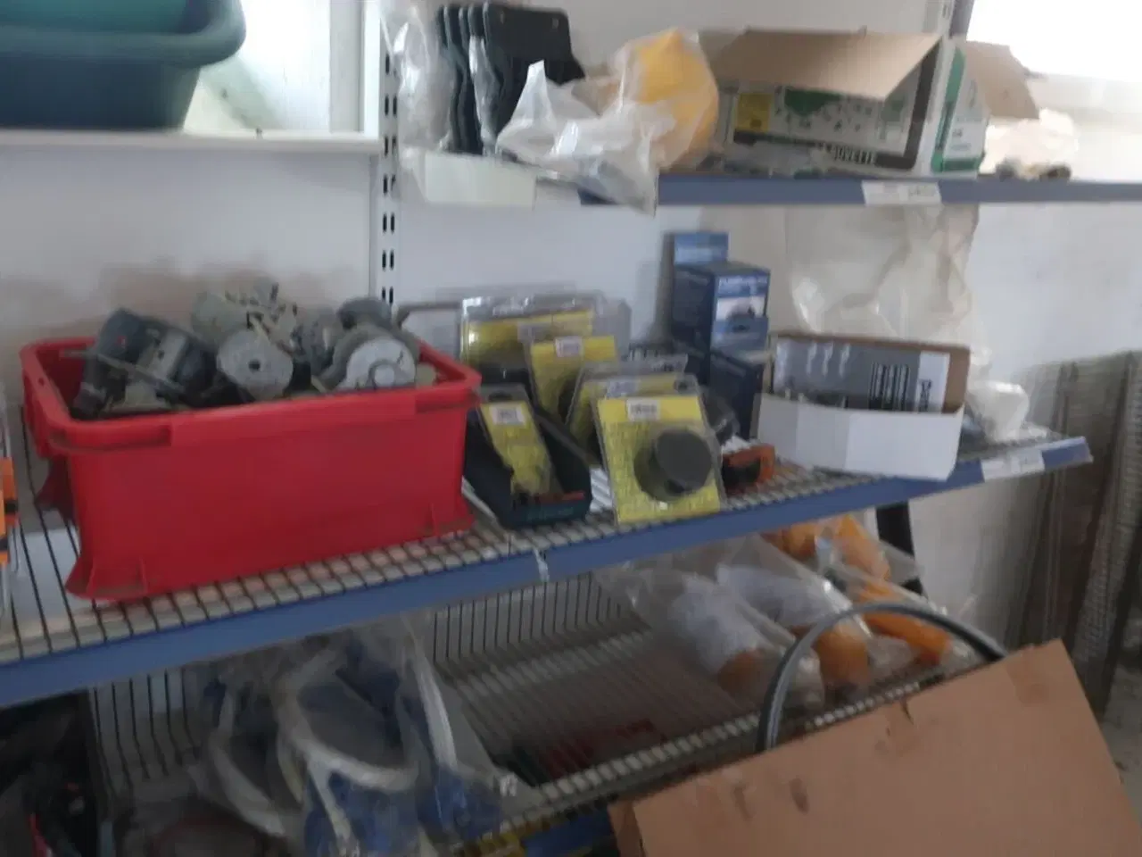 Billede 26 - Sækkevogn, varelager, reservedele, værktøj, reol, opbevaringsvogn m.m.