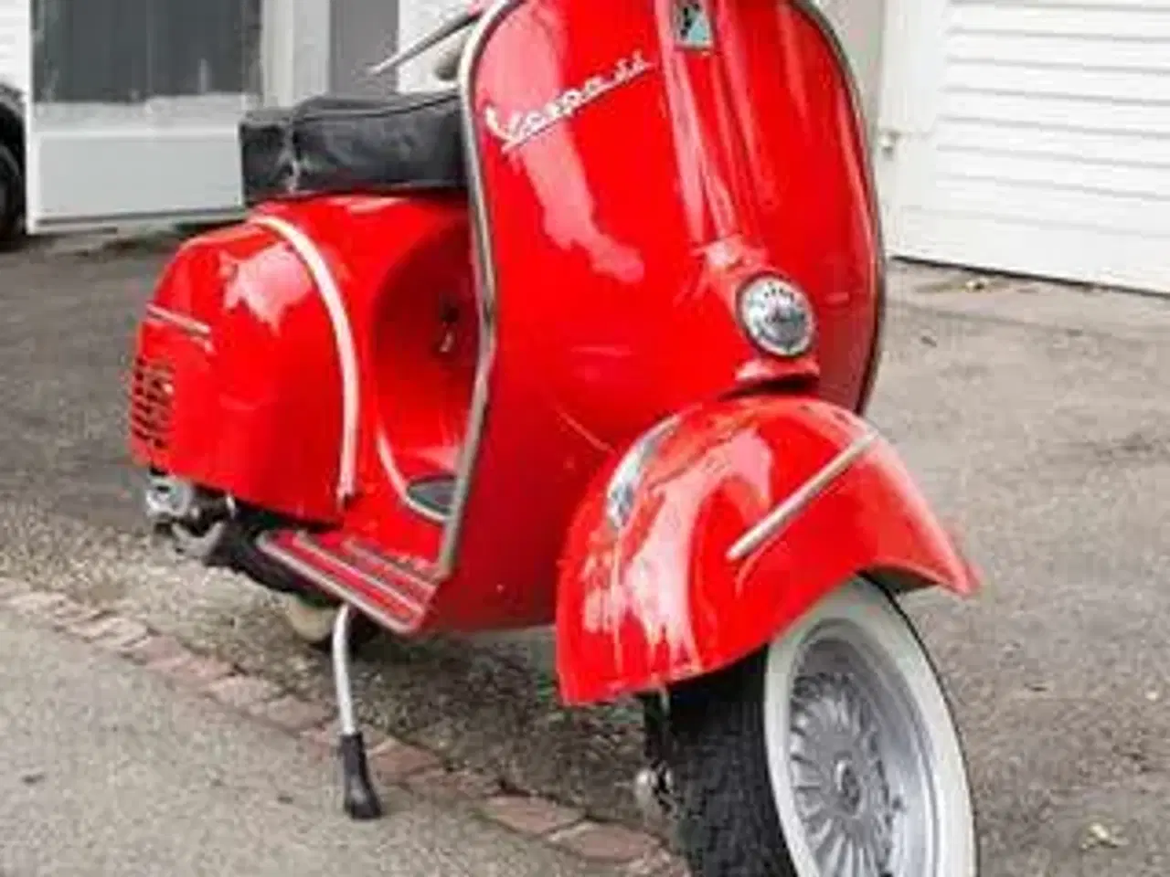 Billede 1 - Købes Vespa Super Sport