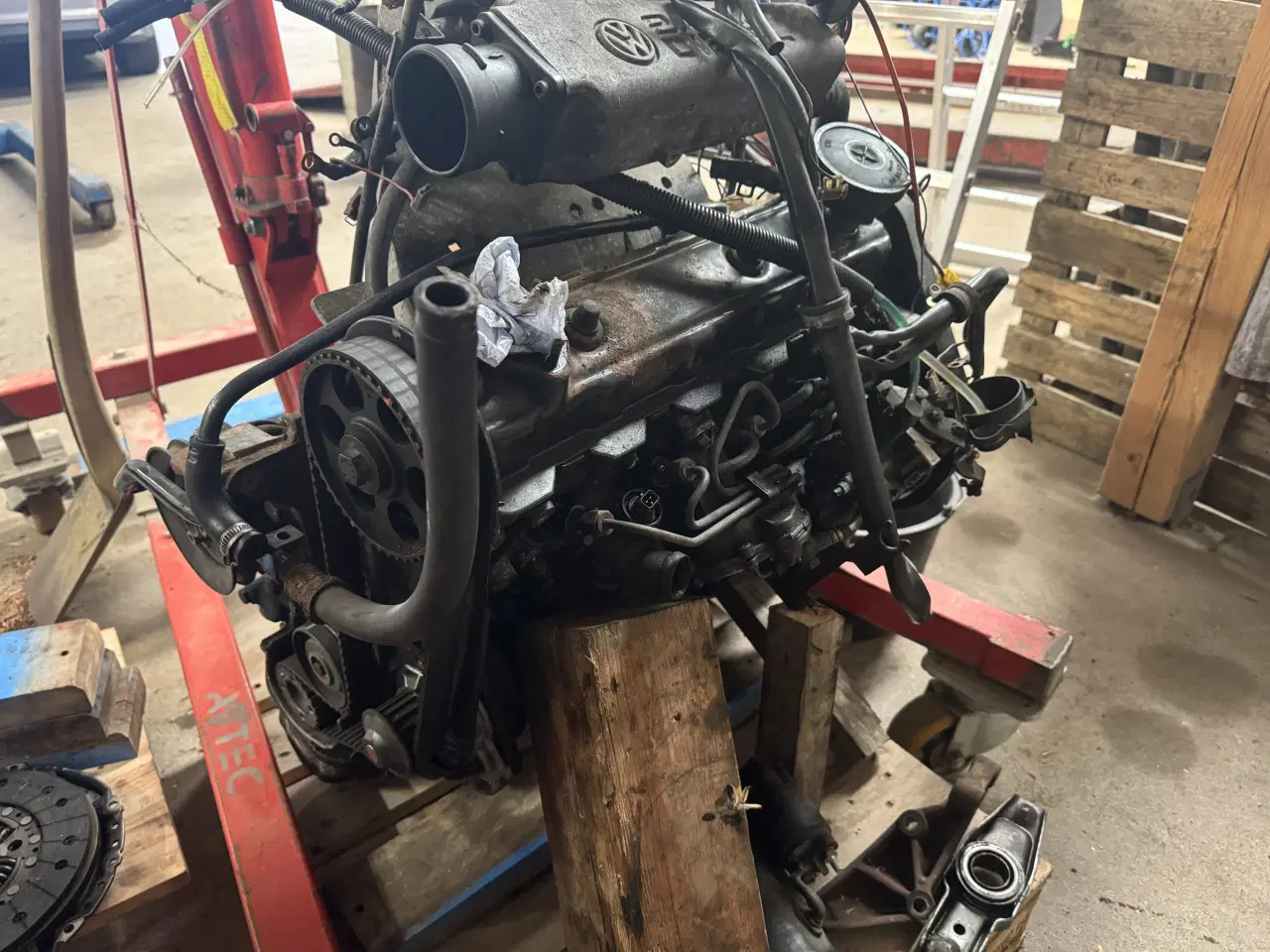 Billede 1 - VW 2,4 D AAB motor 