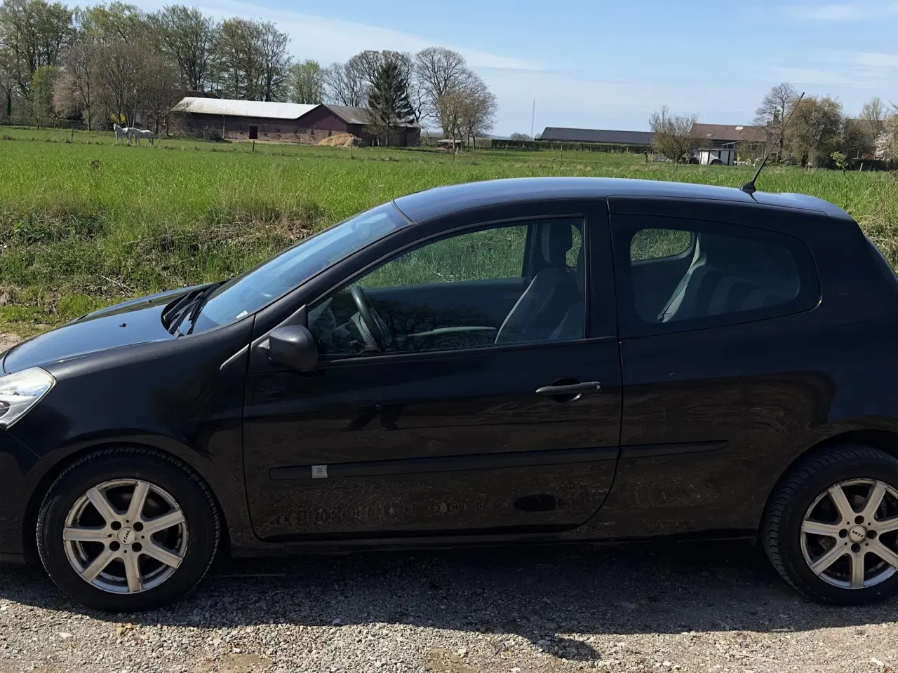 Billede 1 - Renault Clio 1.2 Eco 3d fra 03/2011 kKUN kørt Ca. 