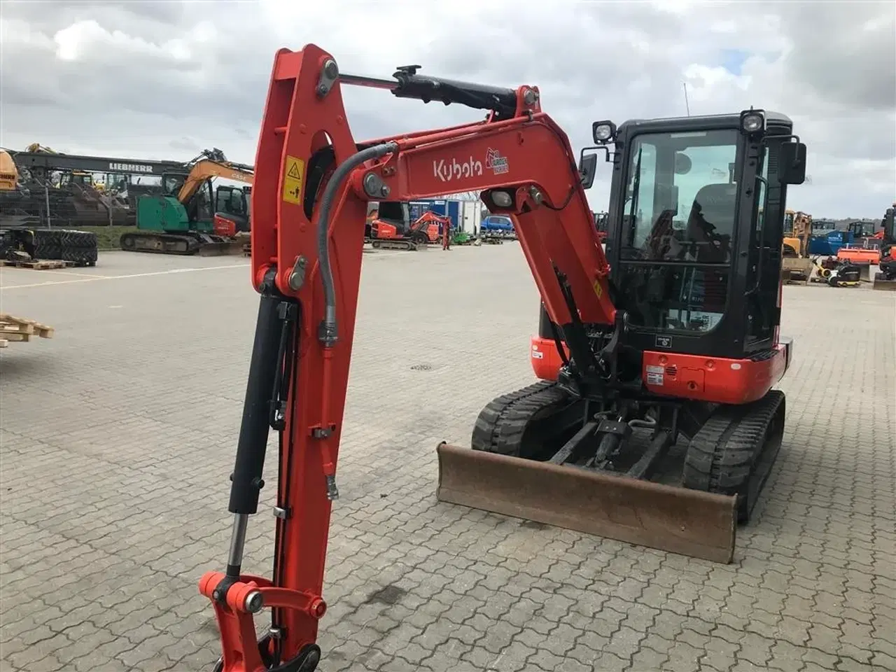 Billede 4 - Kubota KX42-4 hydraulisk skovlskifte