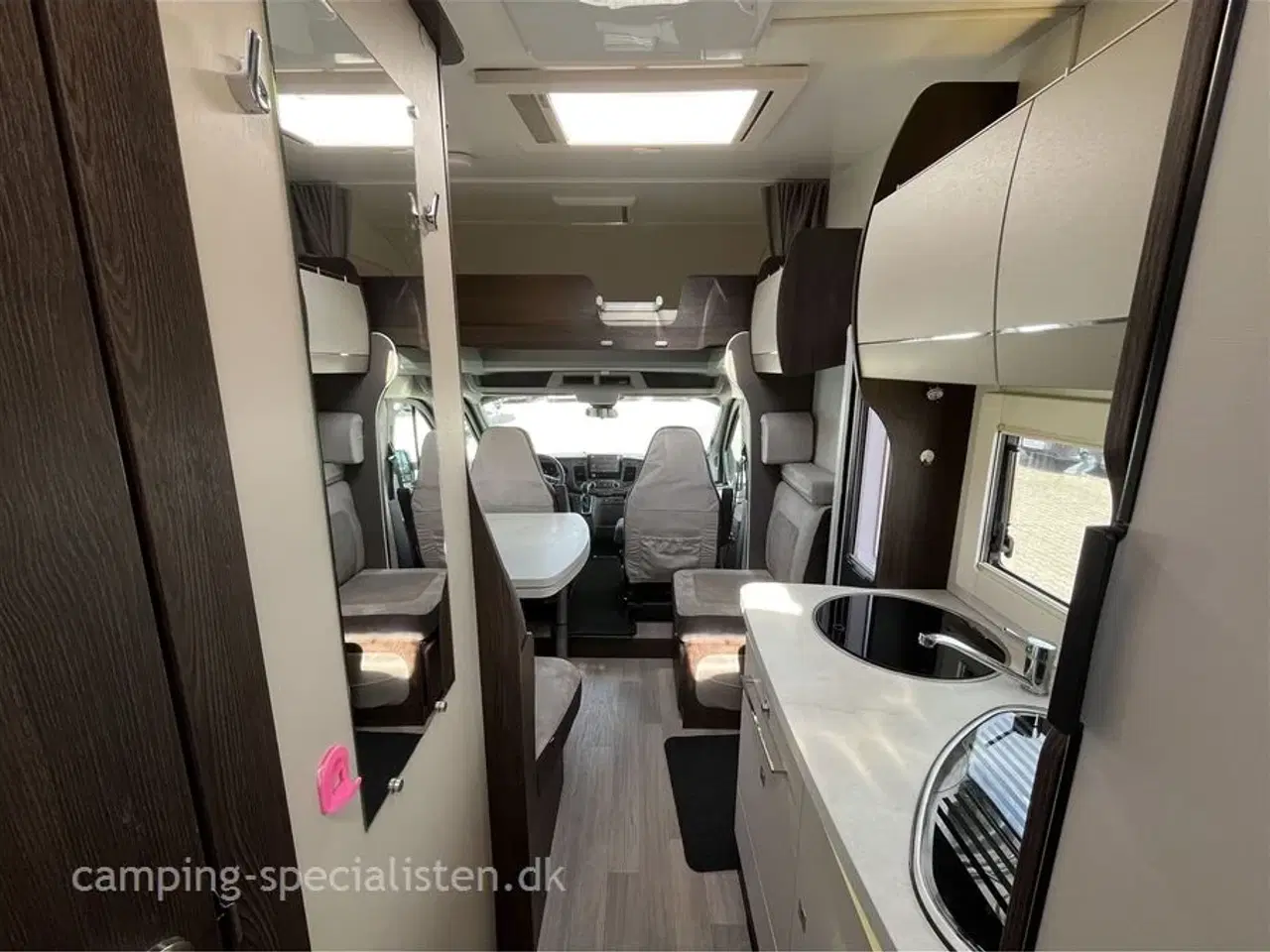 Billede 12 - 2022 - Benimar Sport 340   Benimar Sport 340 UP 2022 - Kan ses nu hos Camping-Specialisten.dk