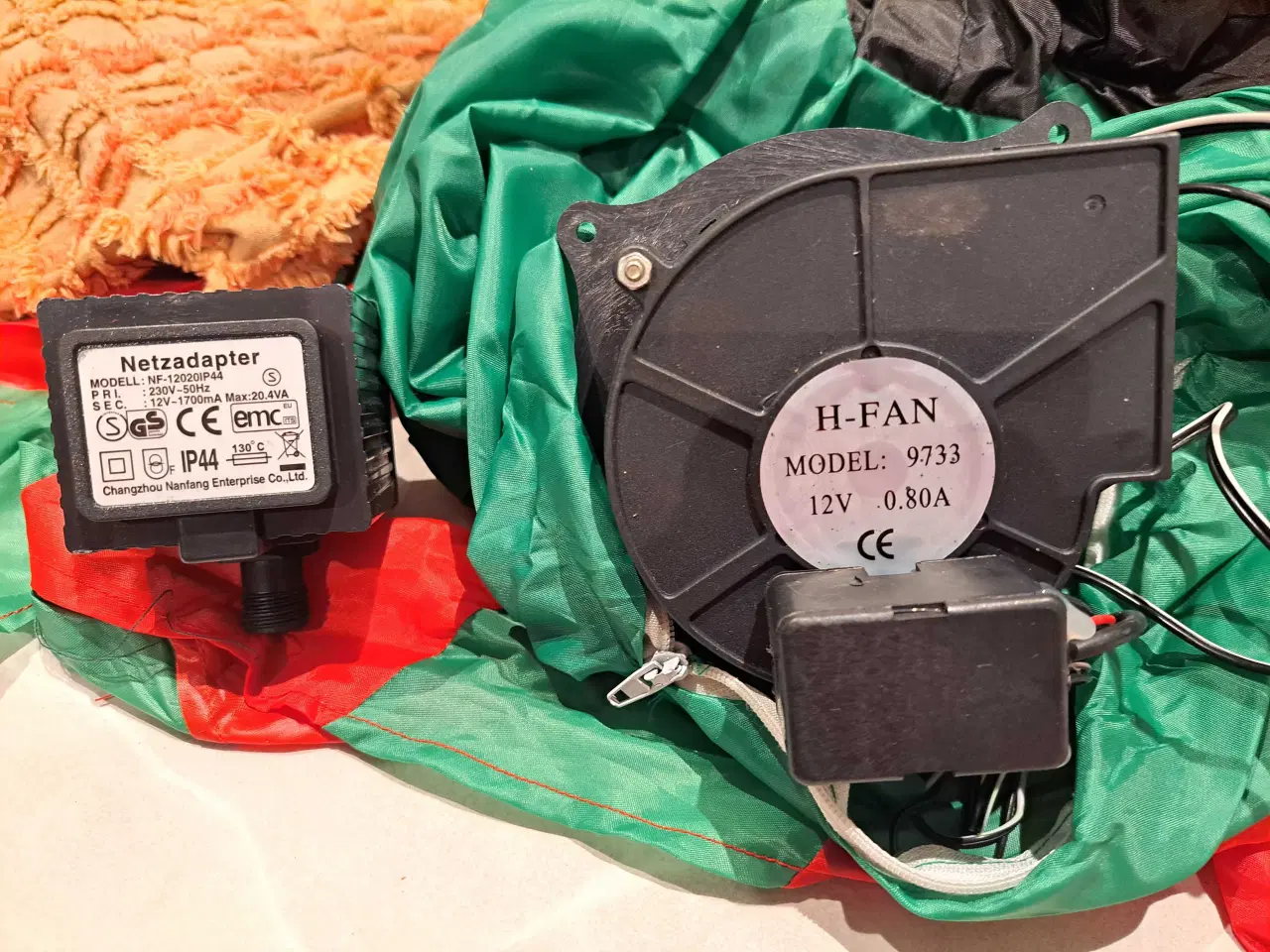 Billede 2 - Oppustelige julemand