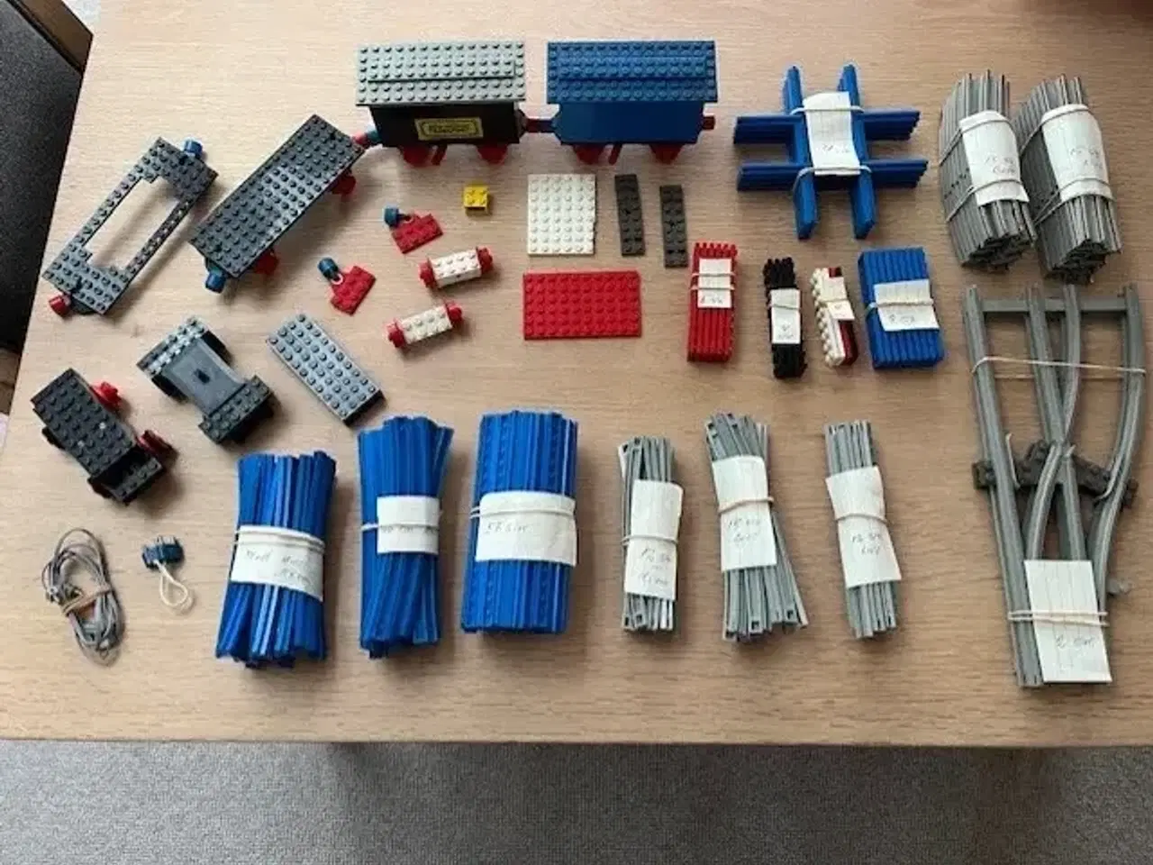 Billede 1 - Retro LEGO tog - Tilbehør.