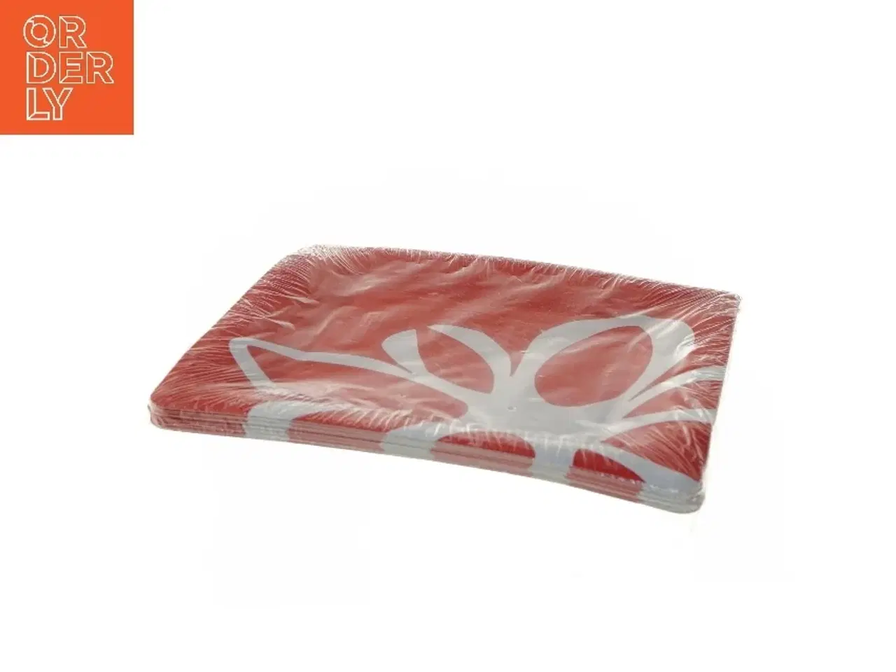 Billede 3 - Kvadratiske papirtallerkener fra IKEA (str. 18 stk 26x26 cm)