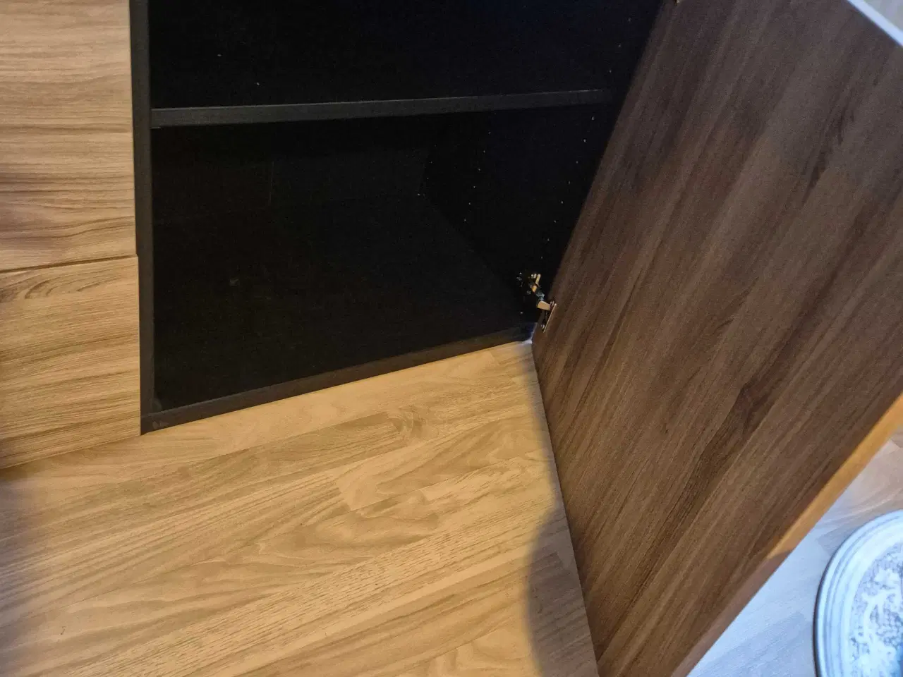Billede 4 - IKEA møbel i mørk træ