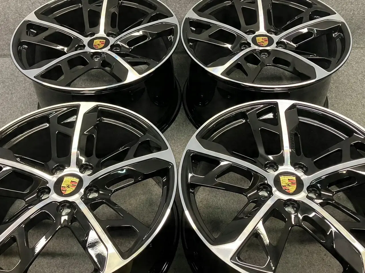 Billede 6 - ALUFÆLGE PORSCHE TAYCAN MISSION E 9J 21"