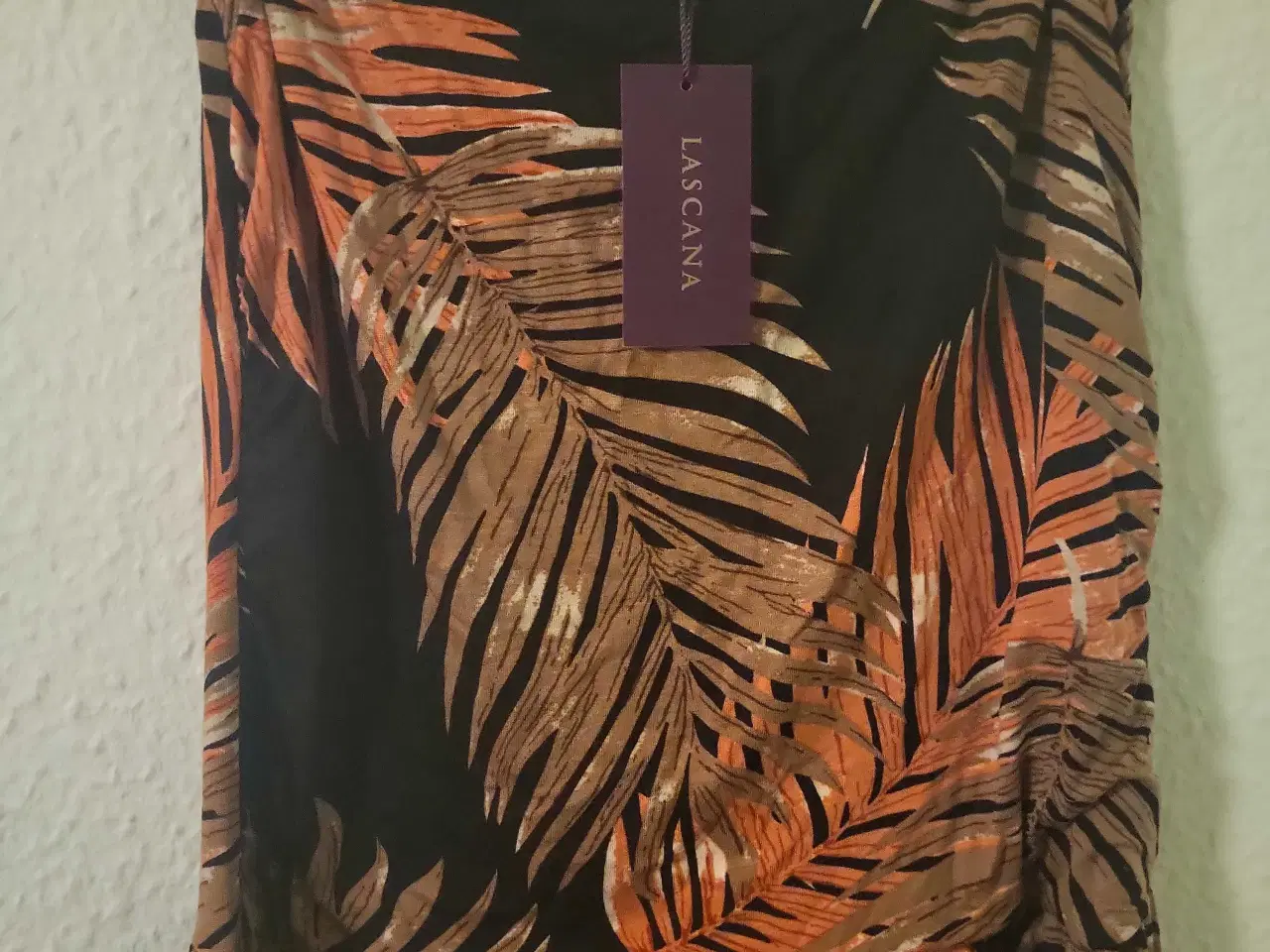 Billede 4 - Orange Kjole Uden Stropper