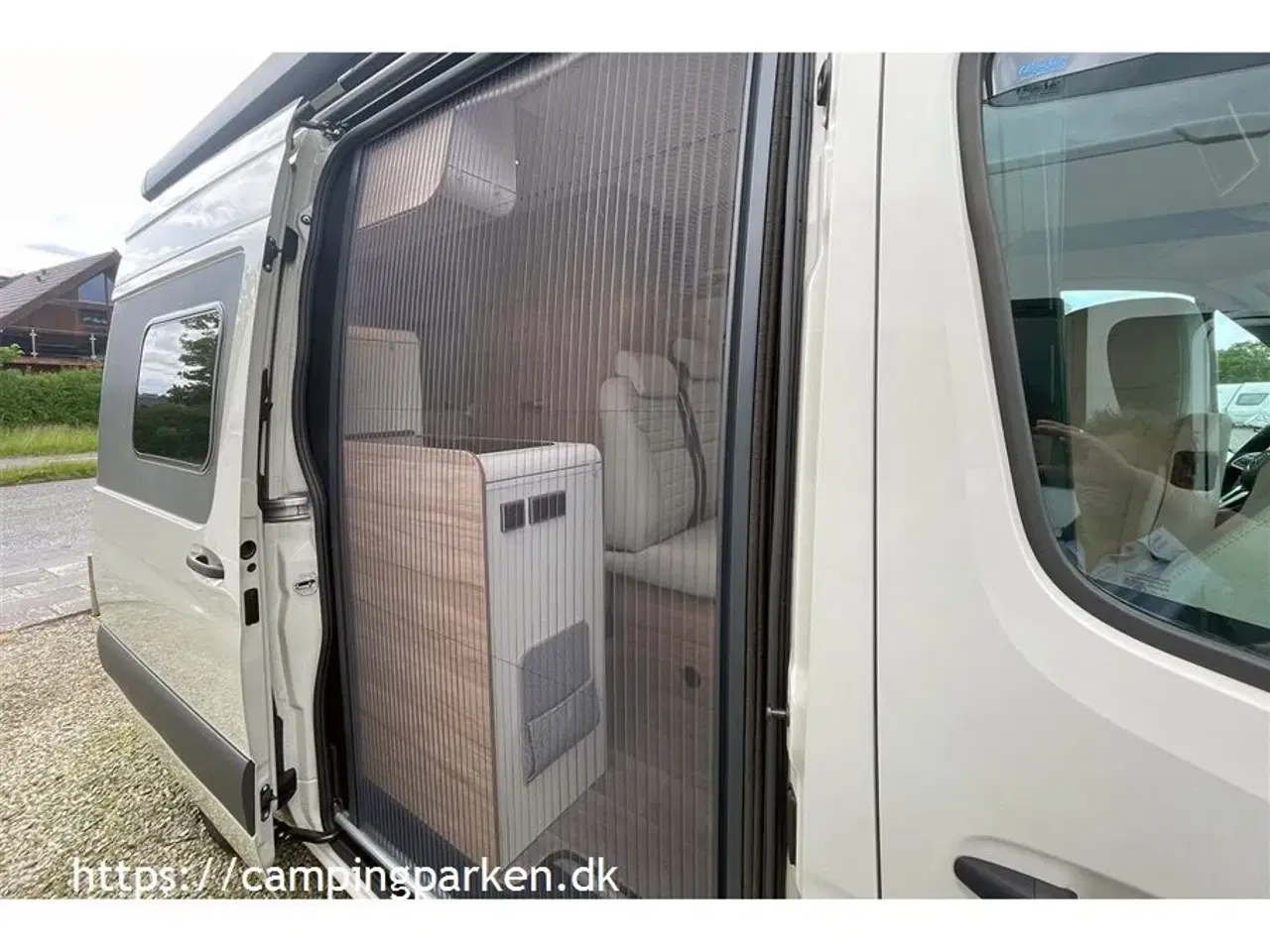 Billede 17 - 2021 - Hymer Grand Canyon S   Hymer Grand Canyon S byder på køreoplevelse, 4 sovepladser, under 6 meter