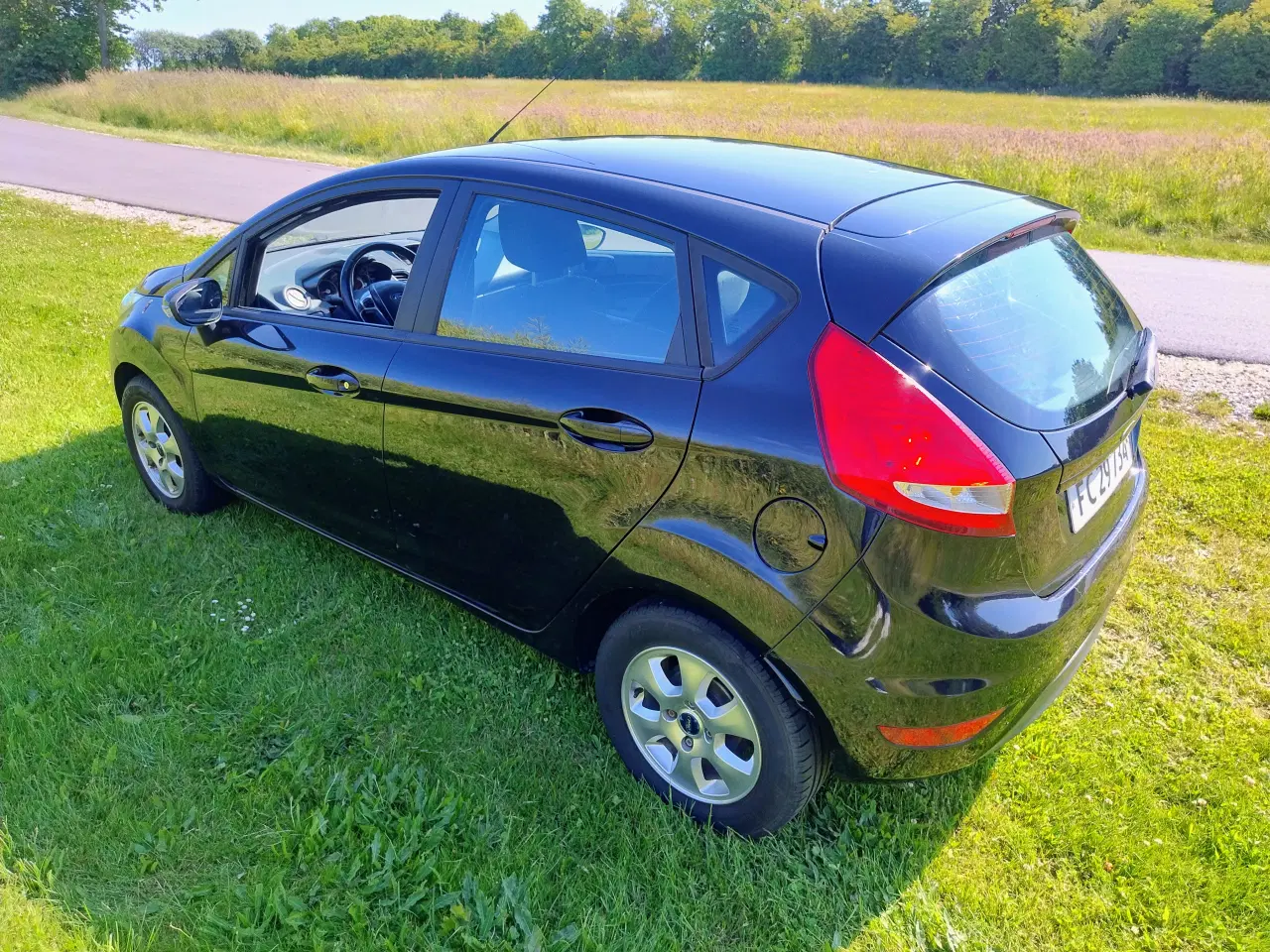 Billede 2 - 2011 Fiesta 1.4 (100hk Benzin)