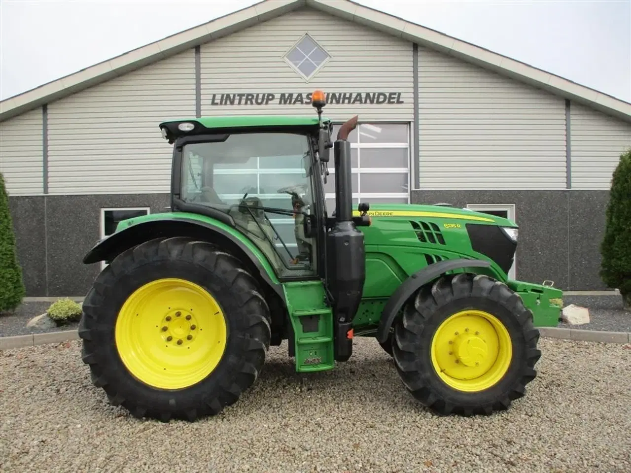 Billede 6 - John Deere 6135R Krybegear, TLS Affjedret foraksel og affjedret kabine