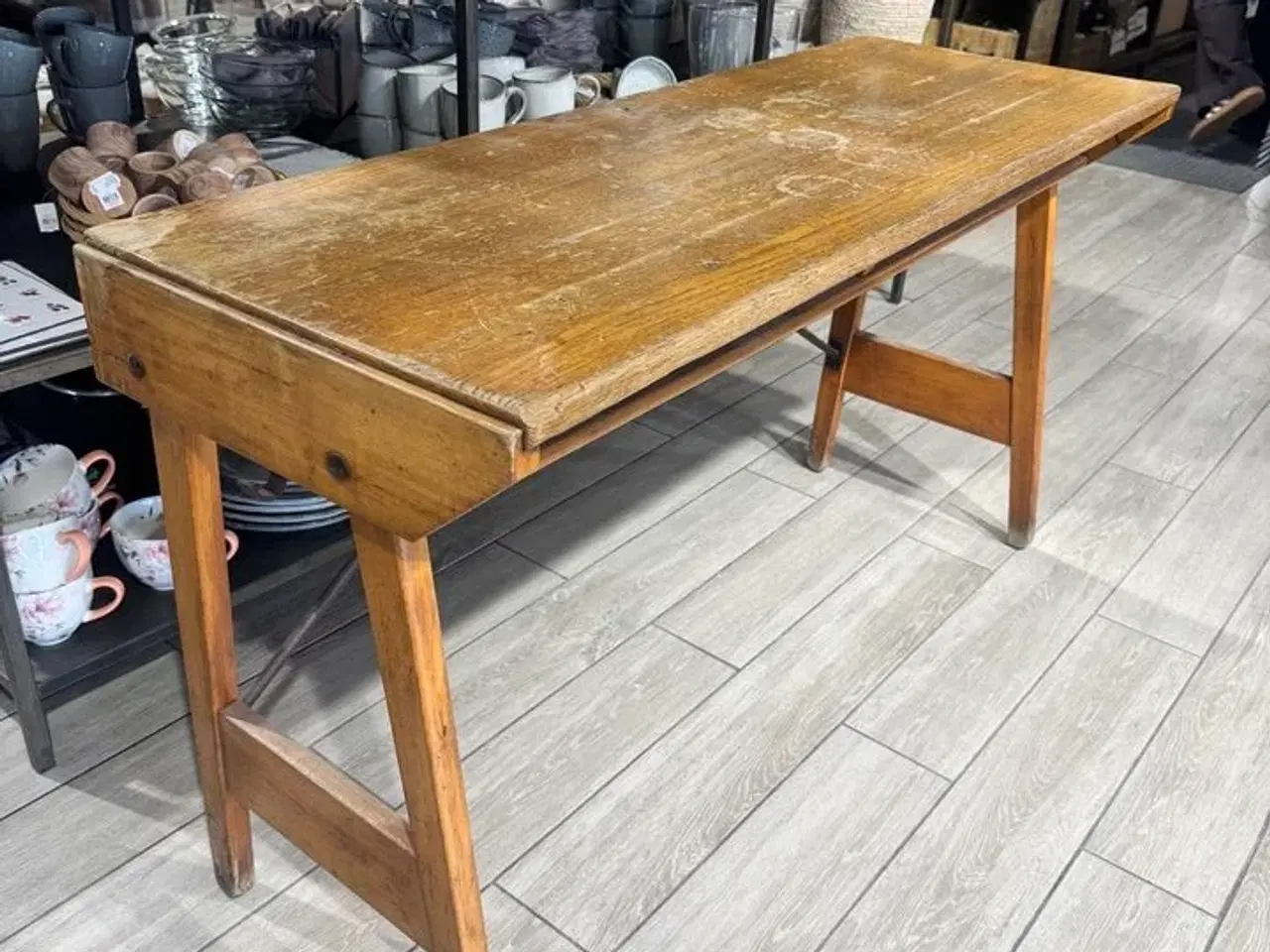 Billede 2 - Antik skolebord