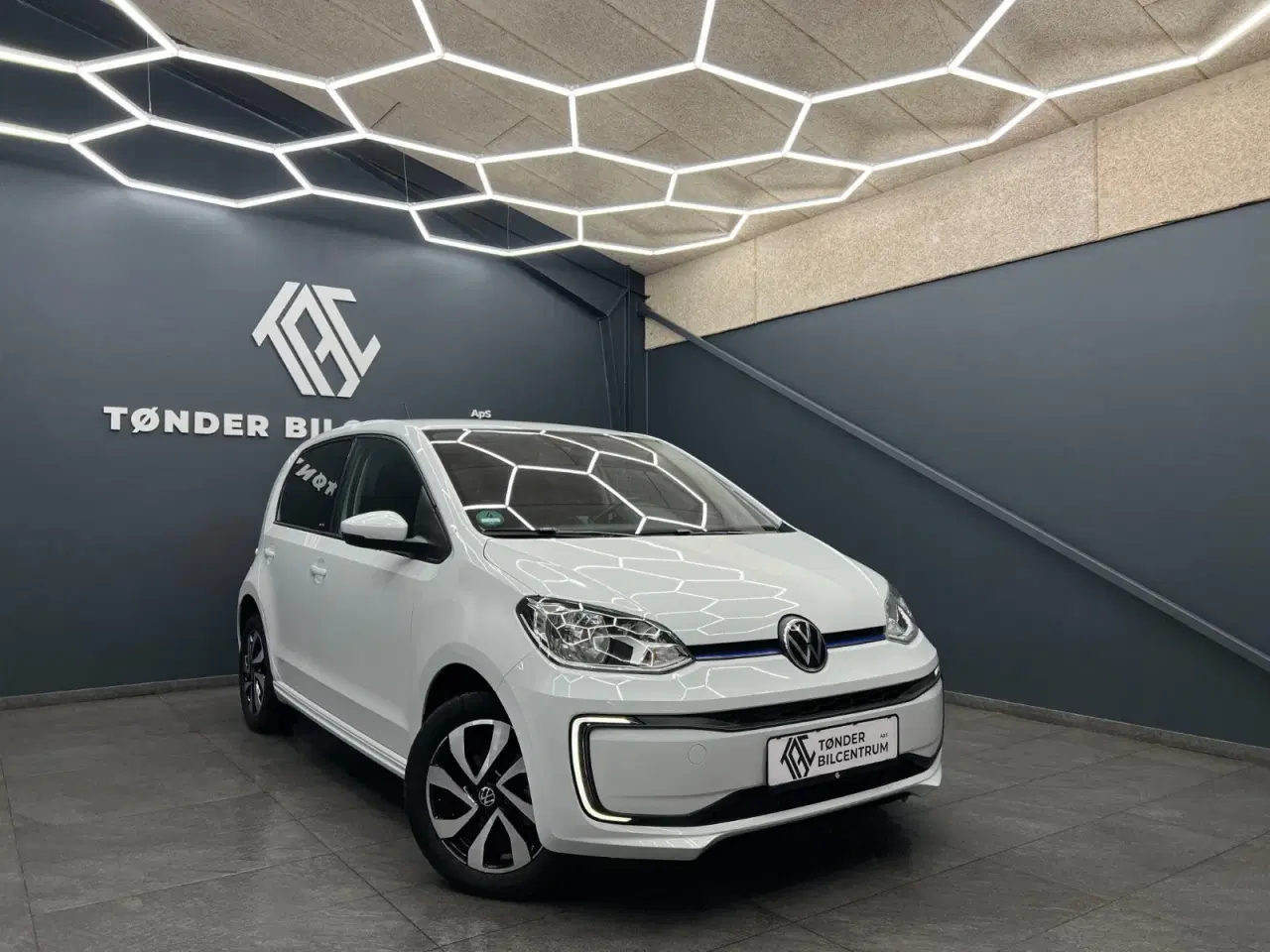 Billede 1 - VW e-Up!  Active