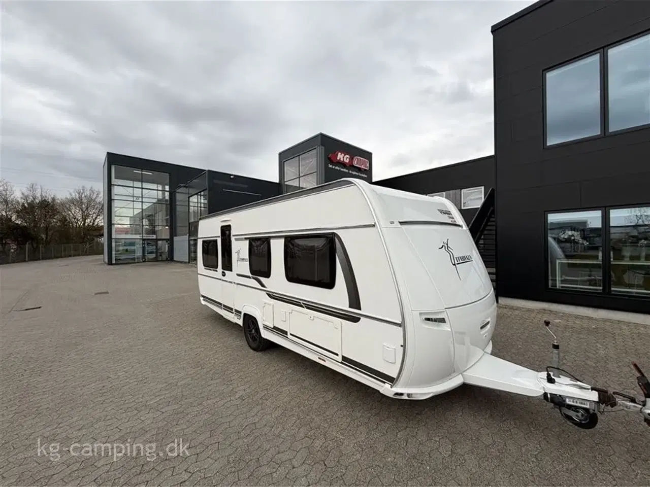 Billede 1 - 2020 - Fendt Tendenza 515 SG   Lækker enkeltsengsvogn med mover, fortelt og meget mere. Kan opvejes til 2000 KG