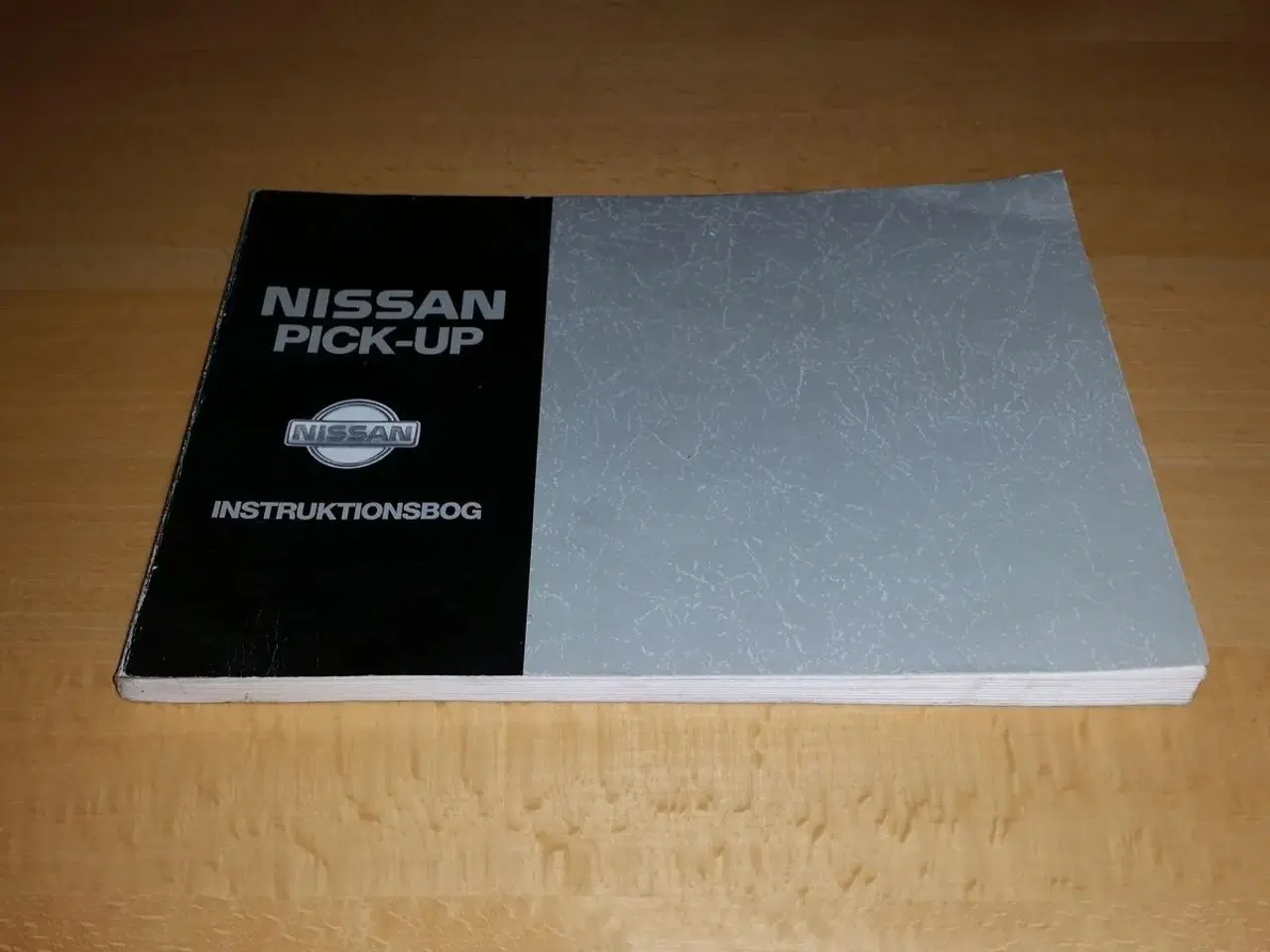 Billede 1 - Instruktionsbog Nissan Pick-up.
