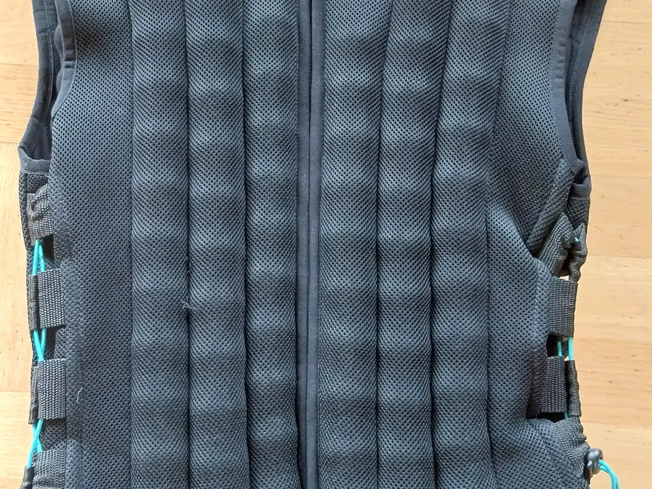 Billede 1 - Kuglevest xs/S lille vokse 
