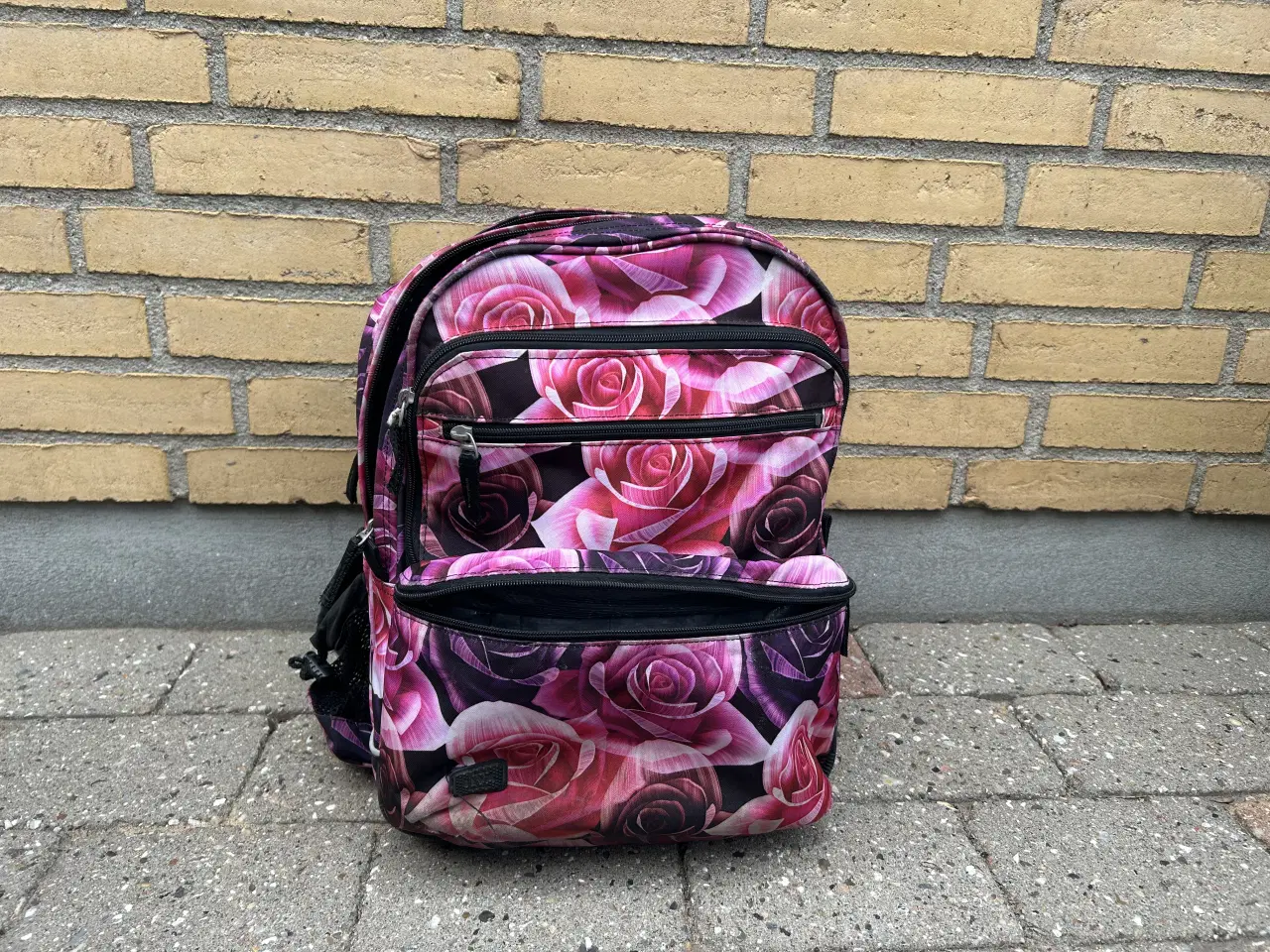 Billede 1 - Skole taske til piger med penalhus