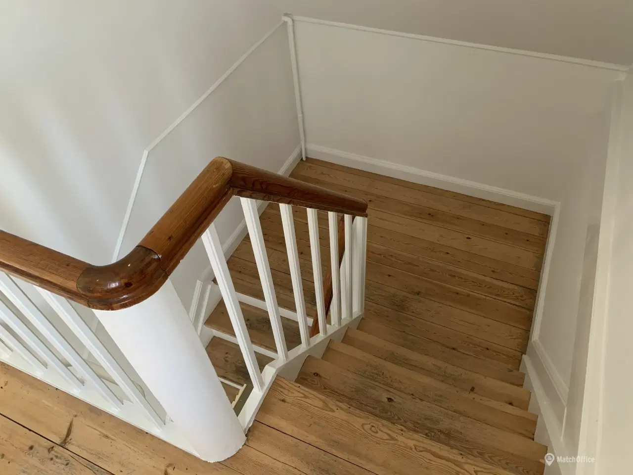 Billede 6 - Mindre og rigtig hyggeligt kontorlejemål tæt på offentlig transport og E47/E20