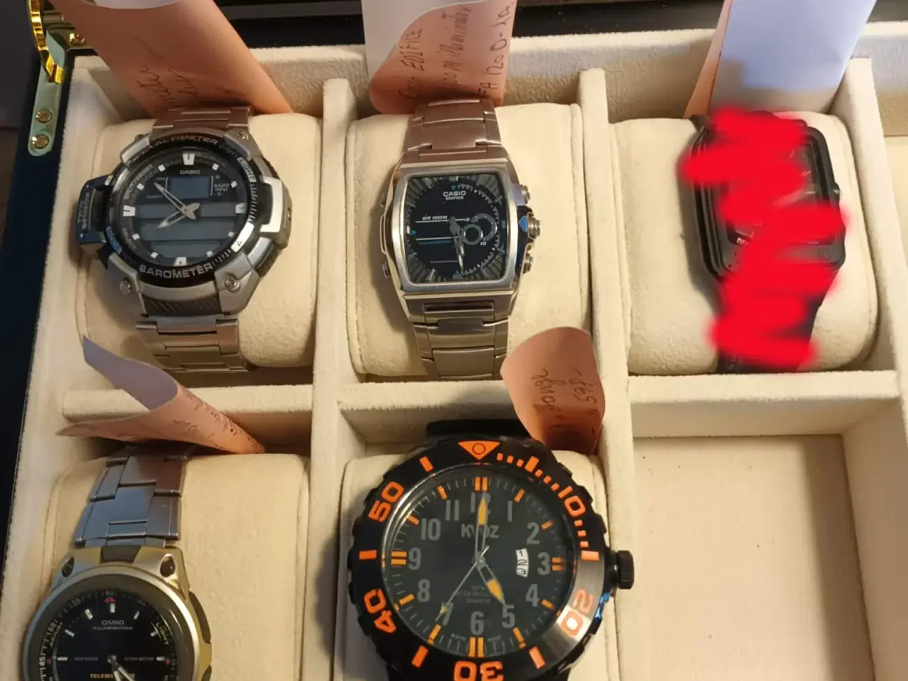 Billede 1 - Ur-samling - 3 stk. Casio og 1 stk. Kaoz i kasse.