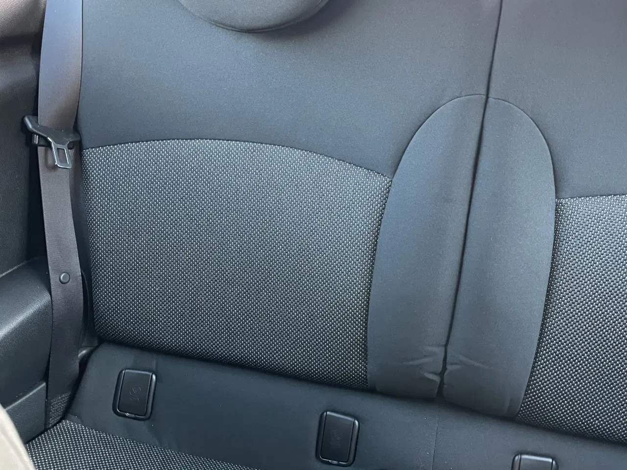 Billede 11 - Lav km Mini One 90hk 