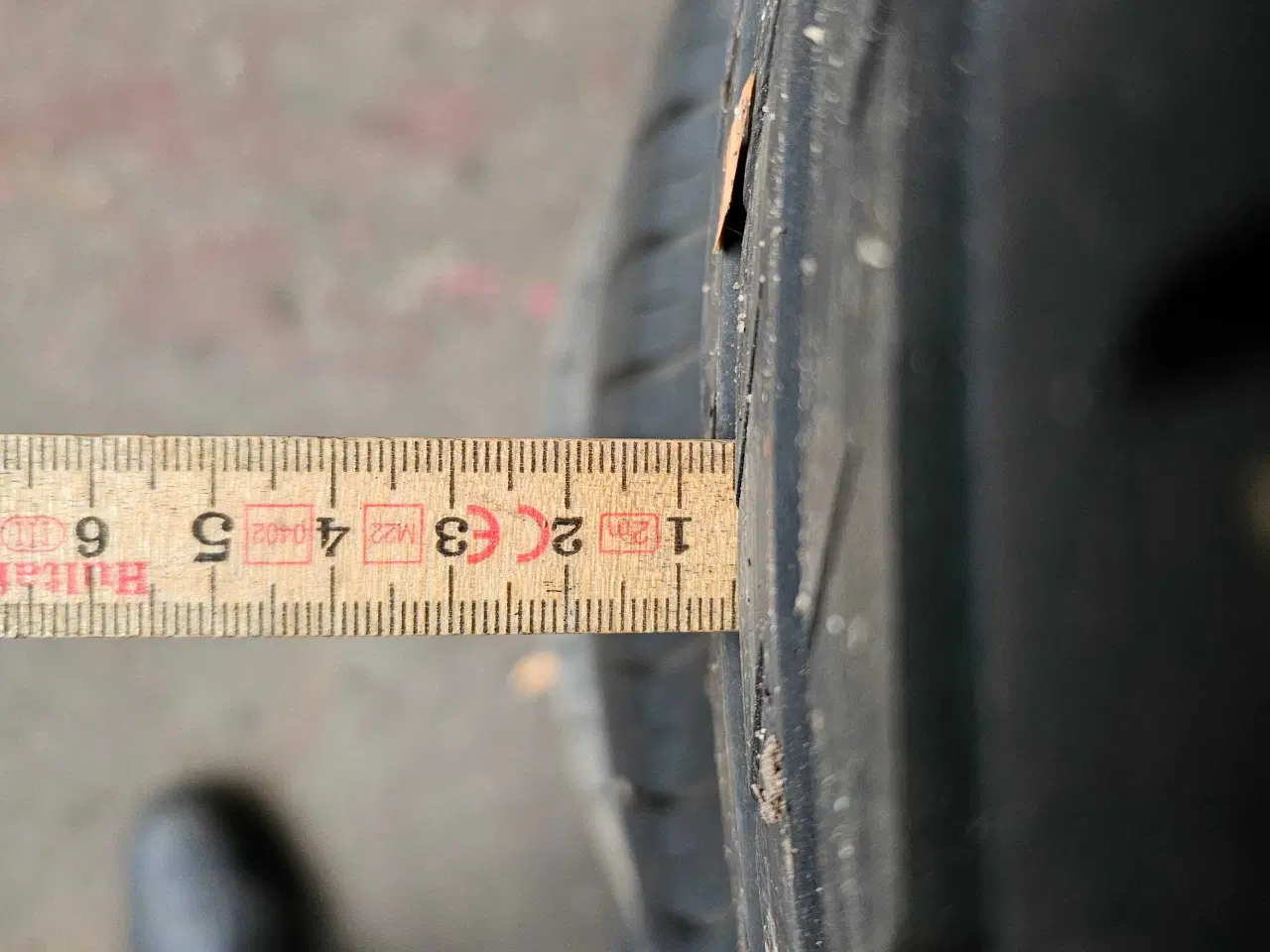 Billede 2 - 235/60/16 sommerdæk brugte