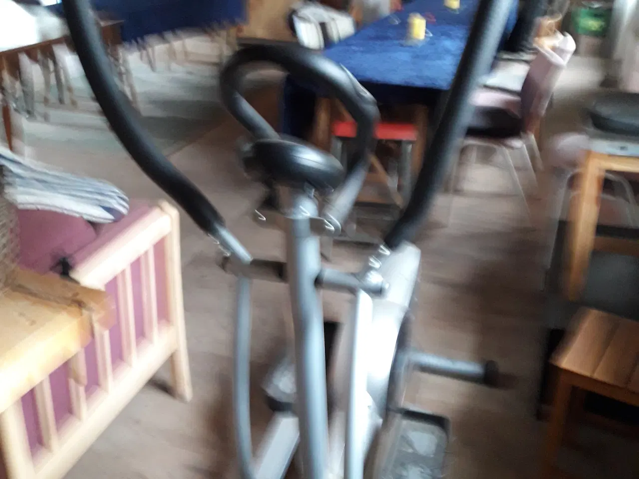 Billede 5 - Crosstrainer Max fit pro 4000