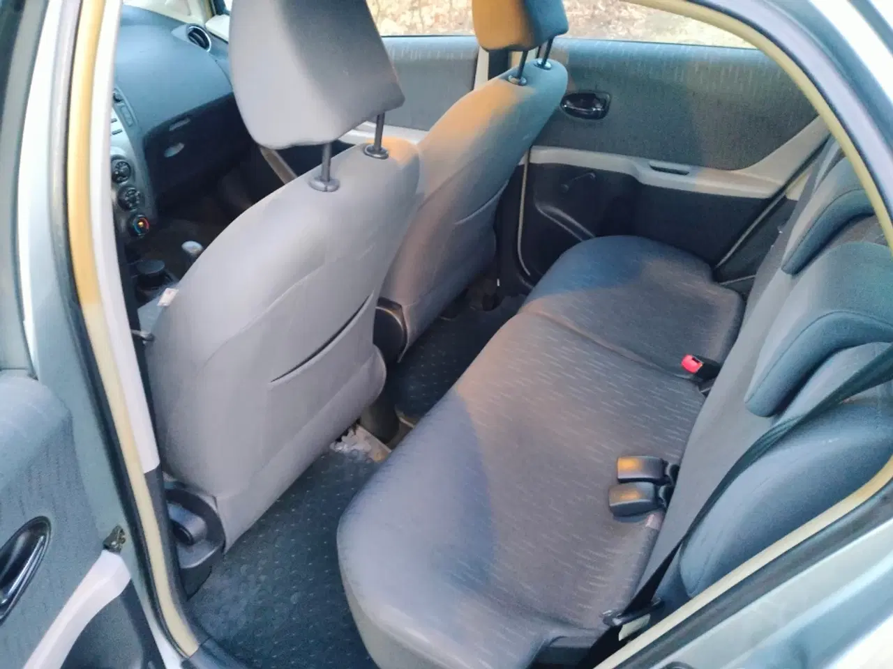 Billede 7 - Toyota Yaris 1,3 Automatgear