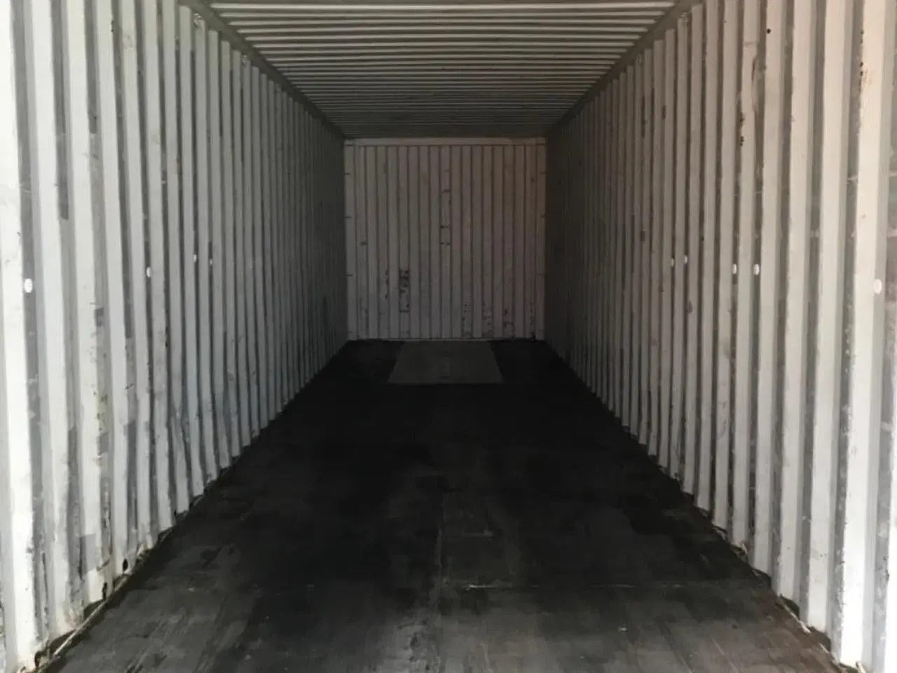Billede 6 - 40 fods DC Container Står på Sjælland-