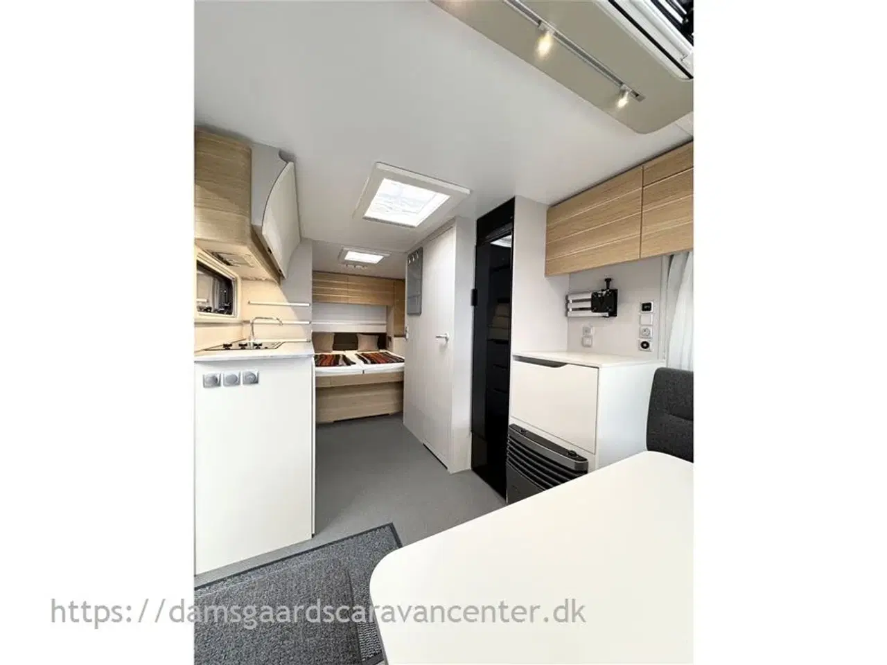 Billede 4 - 2022 - Adria Adora 593 UP   Dobbeltseng-Gulvarme-Telt