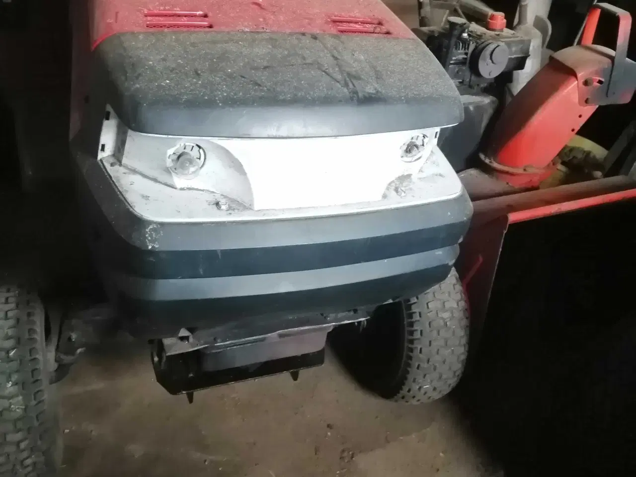 Billede 6 - Havetraktor med klippebord. 