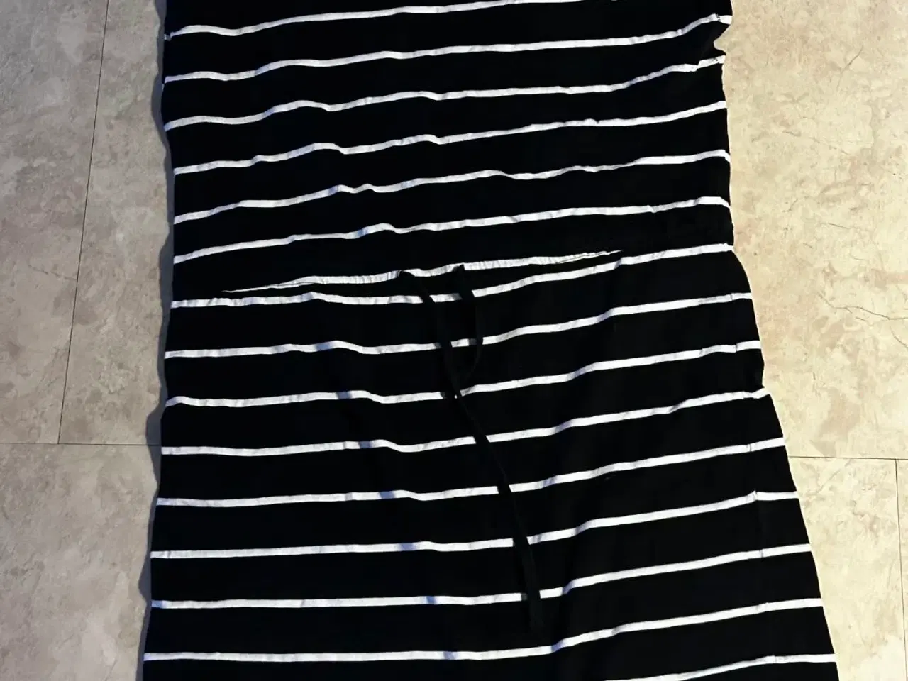 Billede 4 - Sælger 6 kjoler 