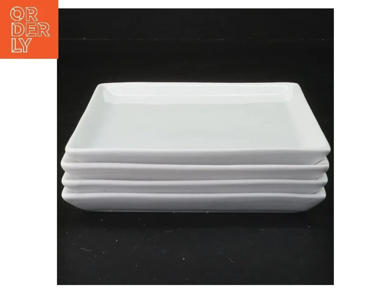 Billede 1 - Kvadratiske porcelænstallerkener fra aida (str. 15x15 cm)