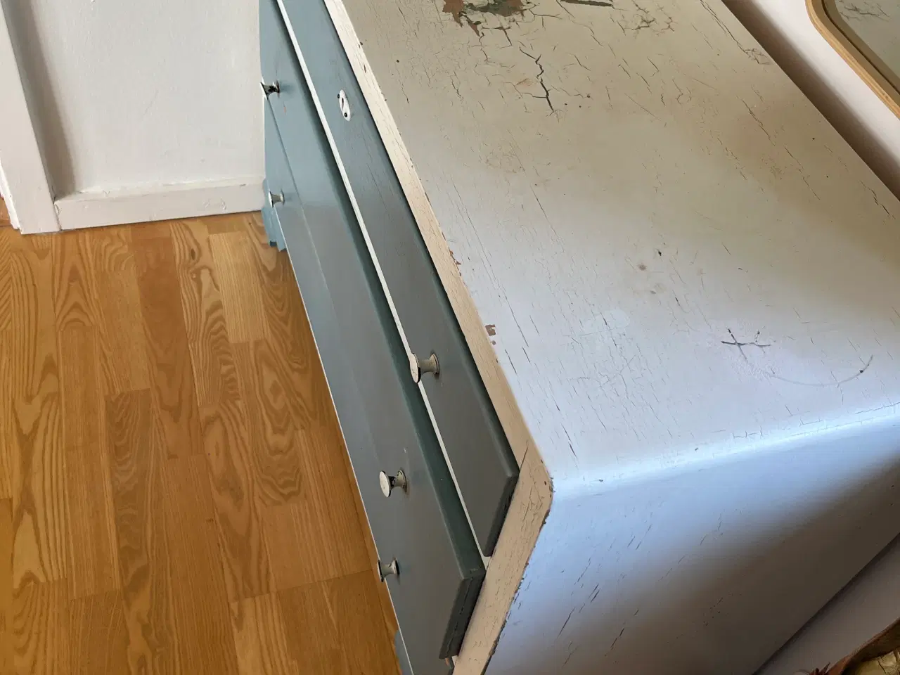 Billede 3 - Gratis antik kommode