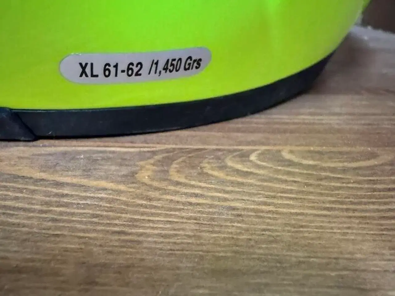 Billede 4 - MC hjelm, MT HELMETS