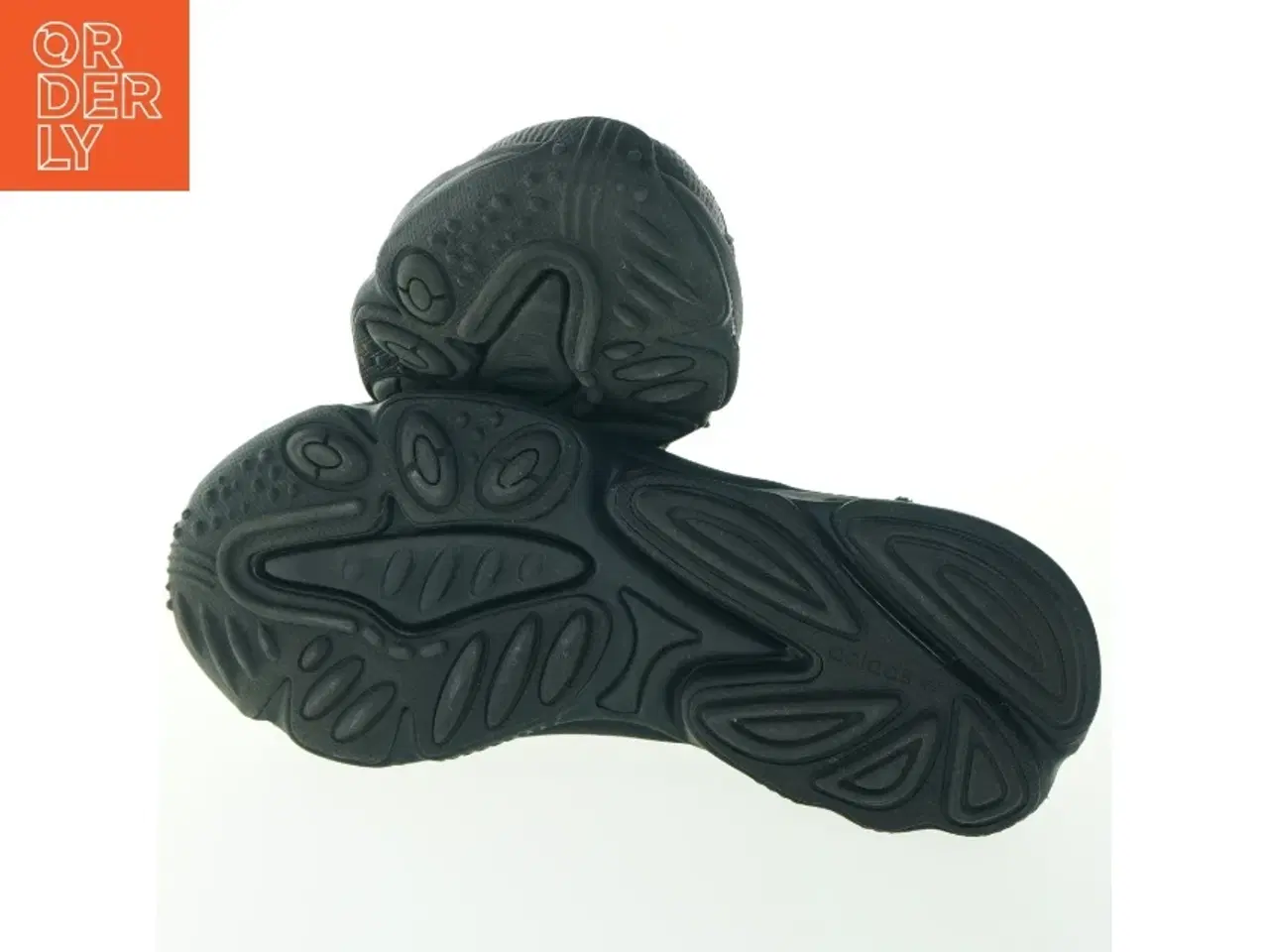 Billede 3 - Sorte sneakers str. 41 fra Adidas (str. 41 )