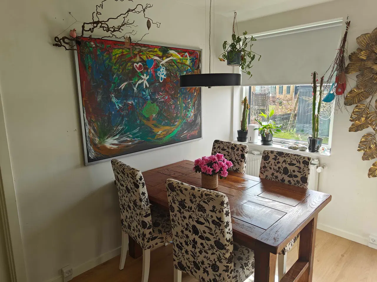 Billede 2 - Spisebord i træ