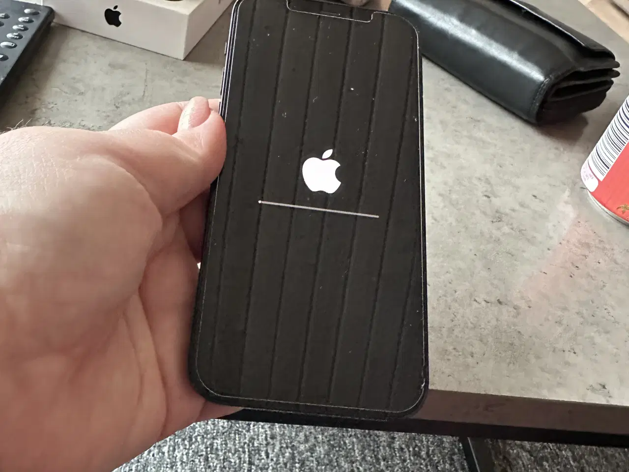 Billede 4 - iPhone 12 64 GB med tilbehør sælges