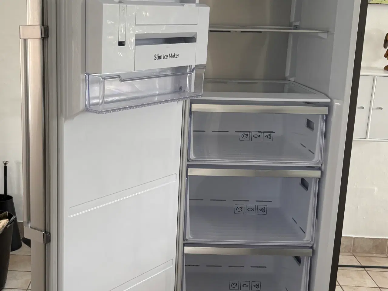 Billede 2 - Samsung NoFrost skabsfryser A++