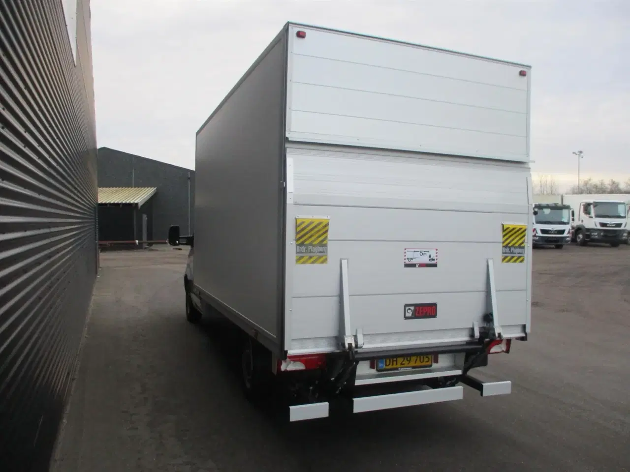 Billede 8 - Mercedes-Benz Sprinter 317 2,0 CDI Alu.kasse m./lift RWD 9G-Tronic 170HK Ladv./Chas. Aut.