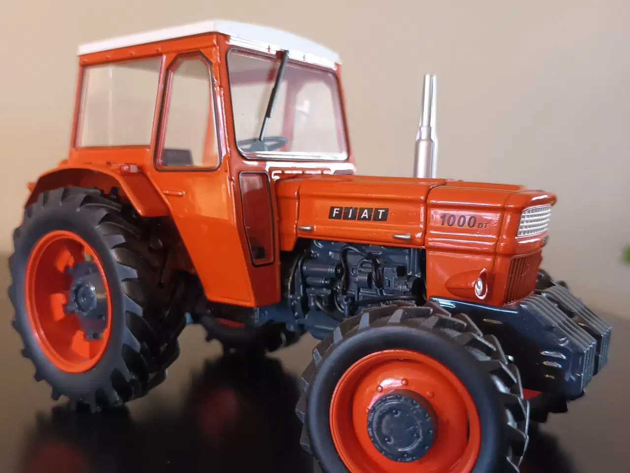 Billede 3 - Modeltraktor Fiat 1000 DT