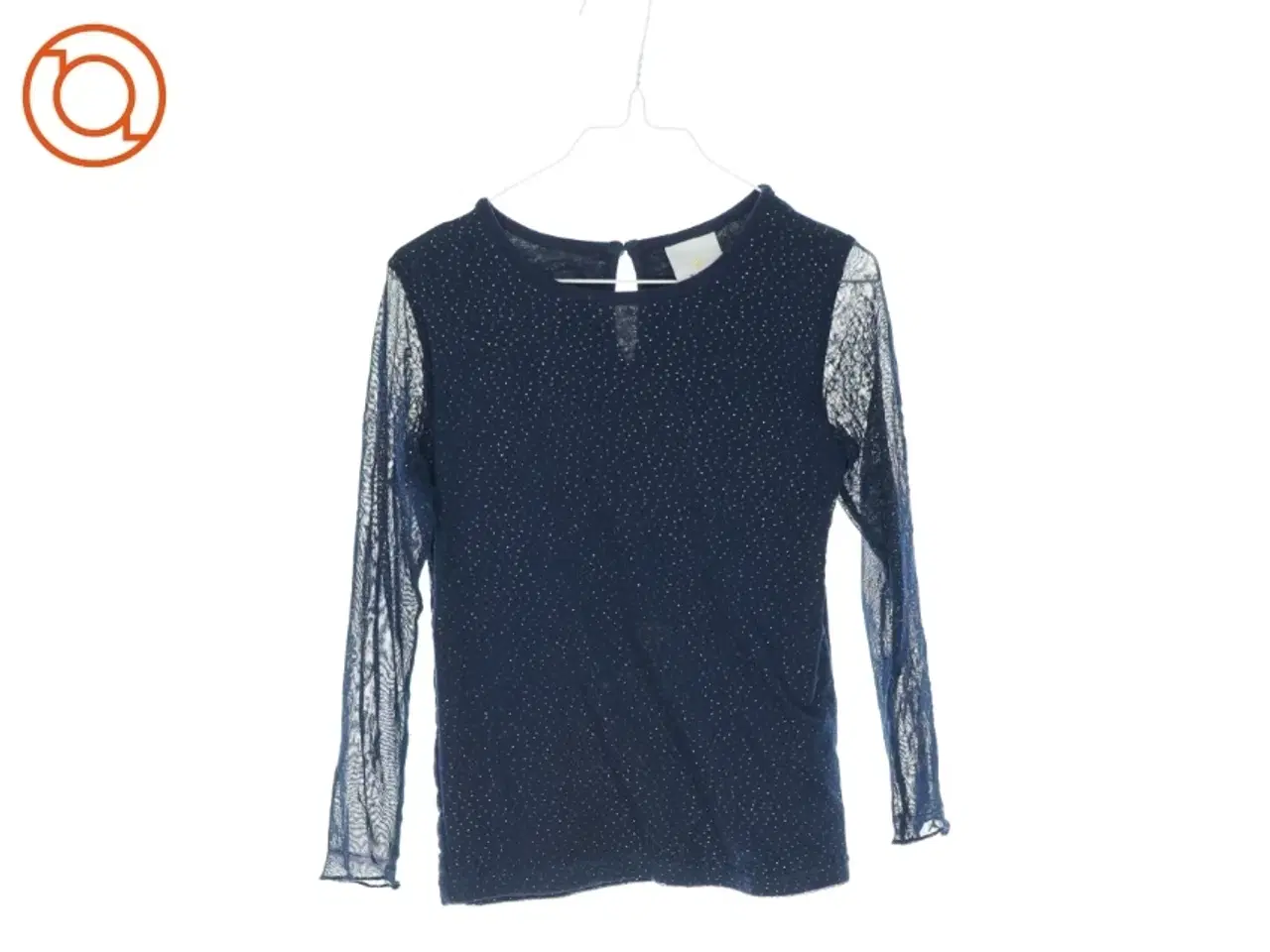 Billede 1 - Bluse fra The New (str. 122 cm)