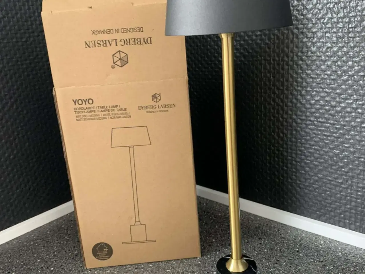 Billede 1 - Dyrberg Larsen lampe