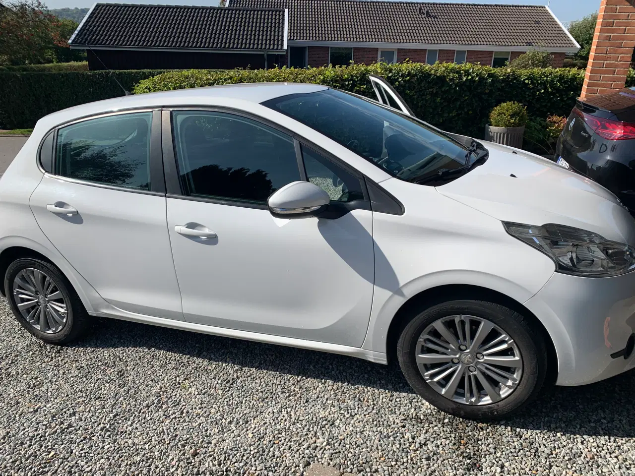 Billede 4 - Bil Peugeot 208