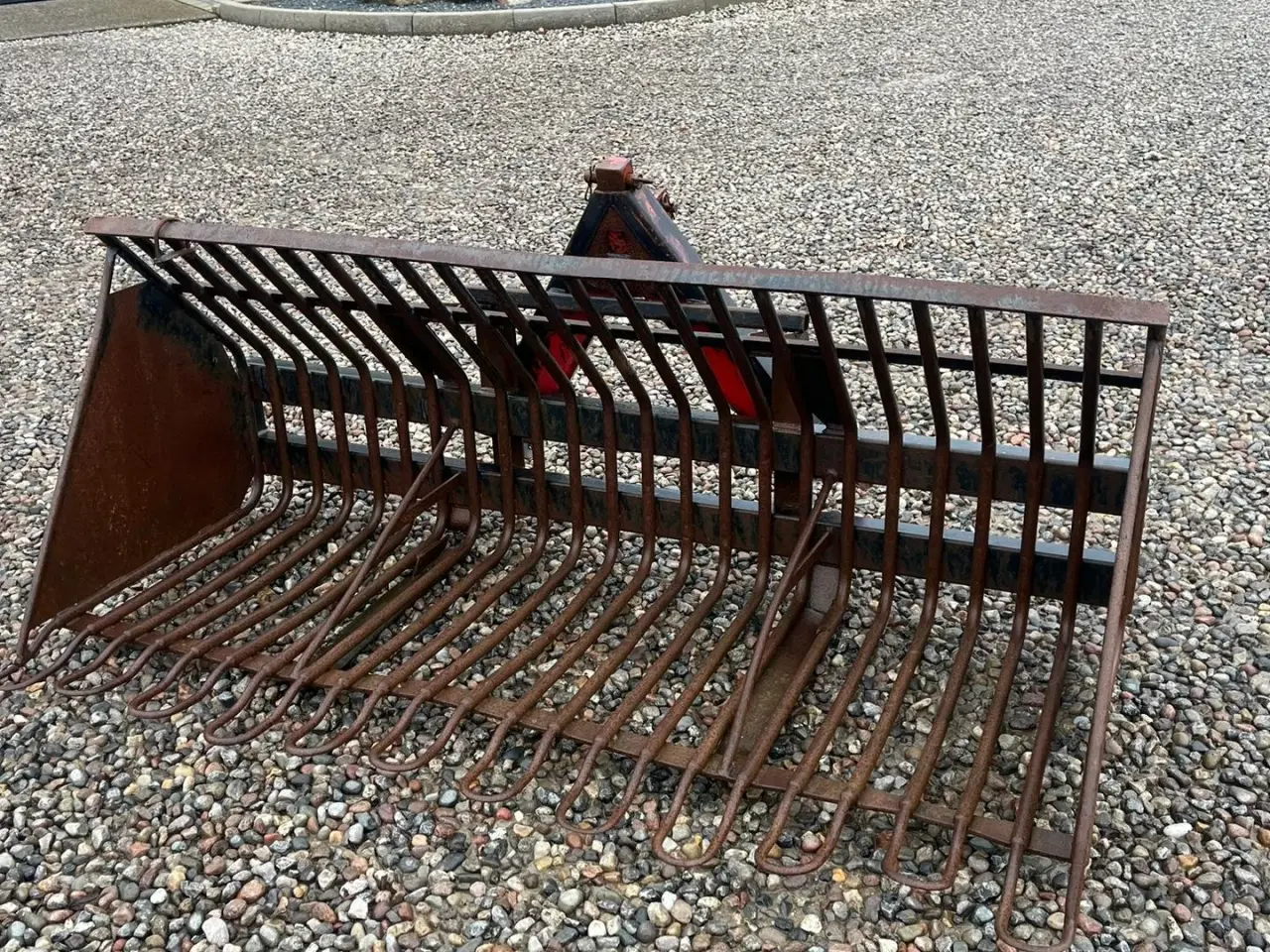 Billede 2 - - - - Roeskovl / Stengreb Med A-ramme ophæng