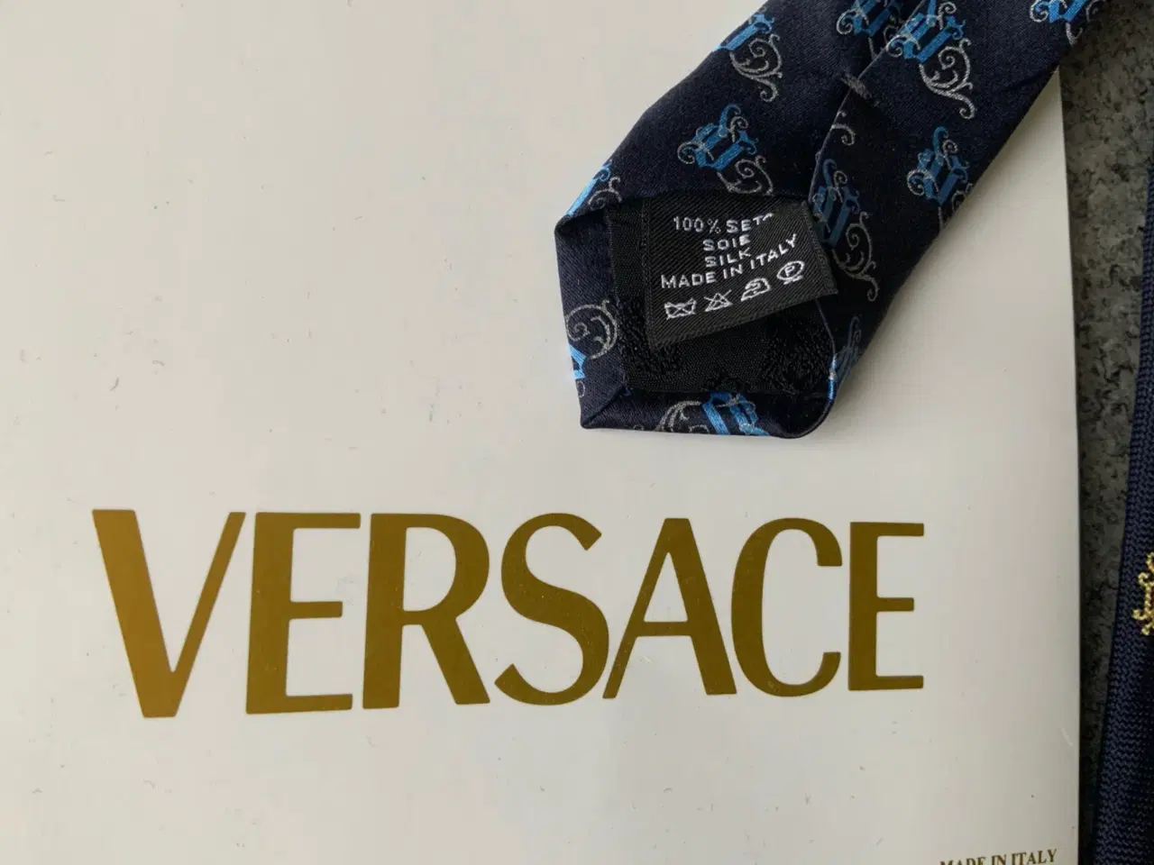 Billede 3 - Versace slips, Silk