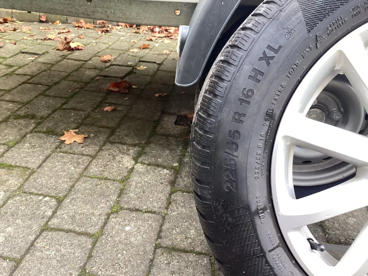 Billede 3 - Alufælge med vinterdæk