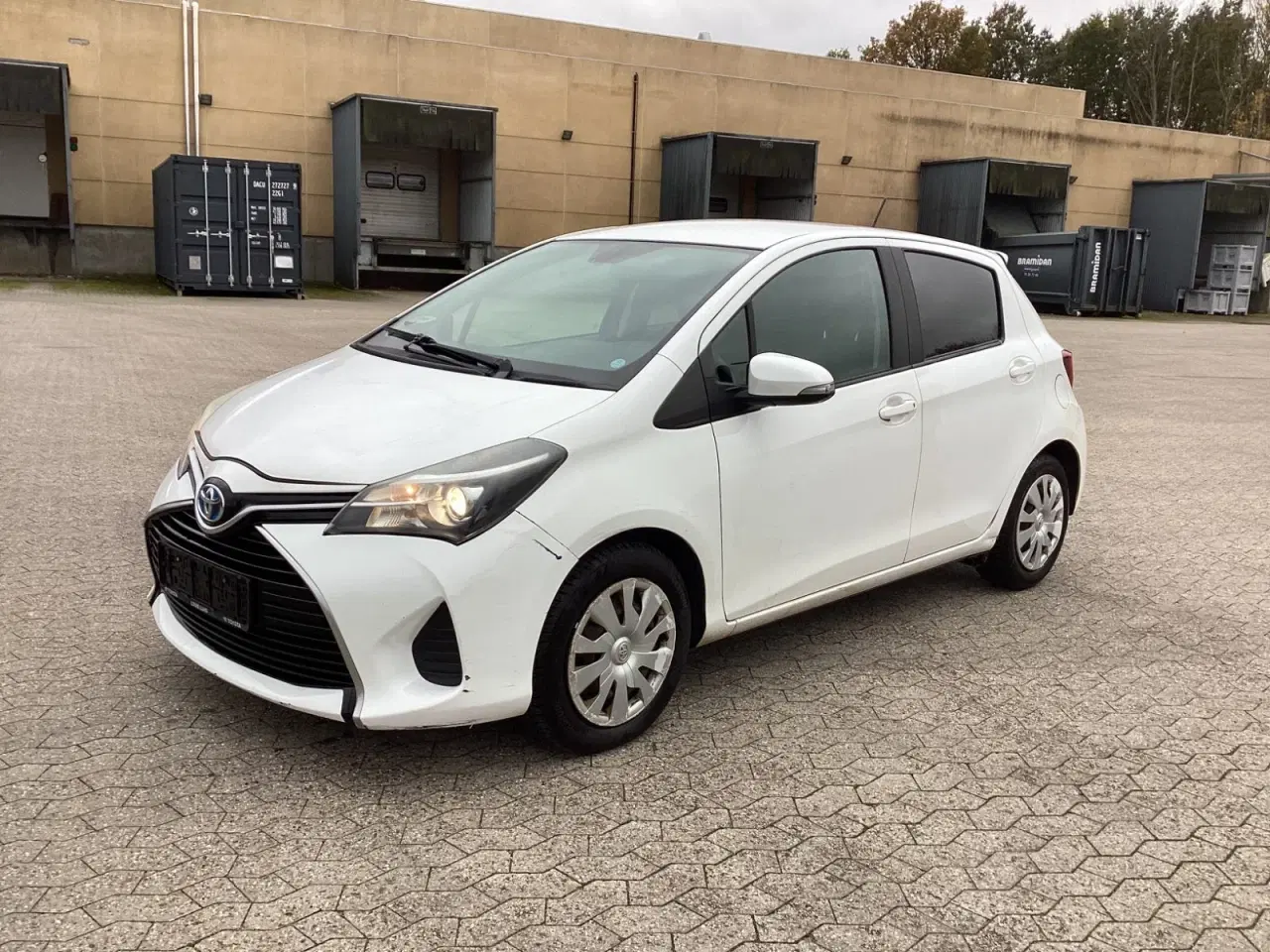 Billede 1 - Toyota Yaris 1,5 Hybrid H1 e-CVT Van