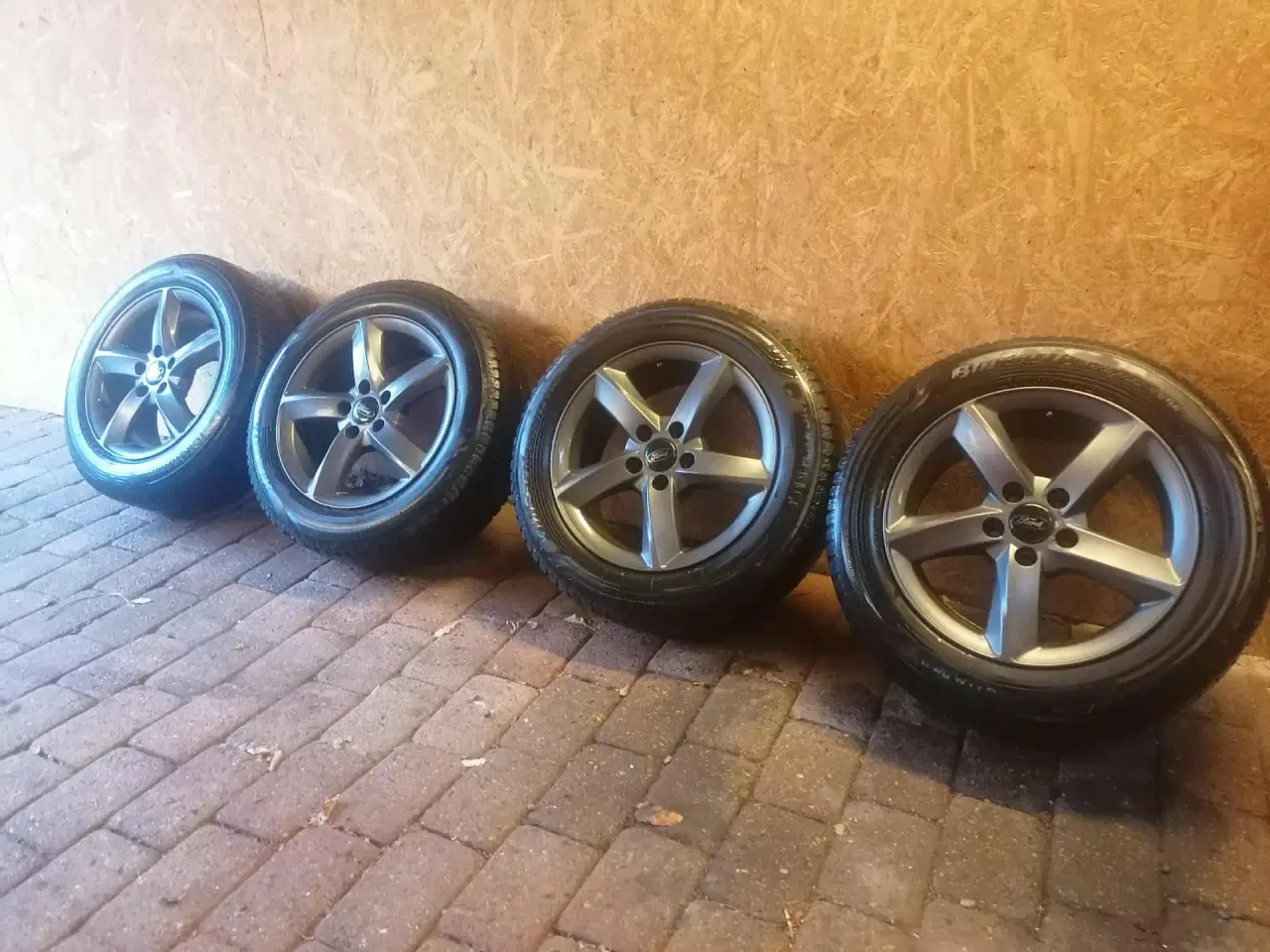 Billede 2 - Ford fælge 5x108